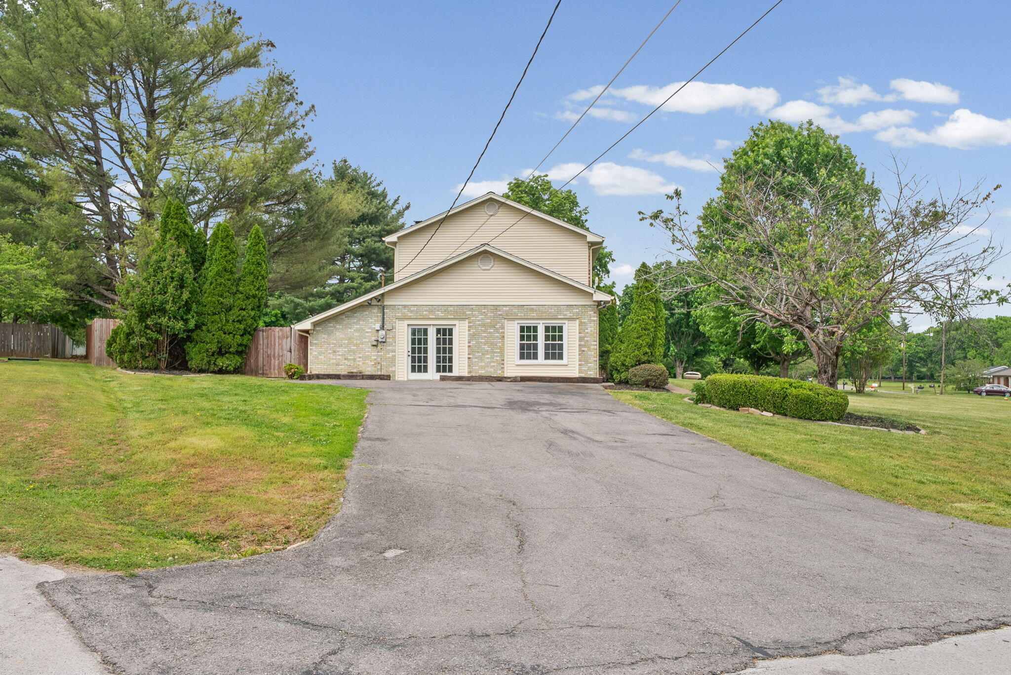 132 Windsor Drive Property Photo 36