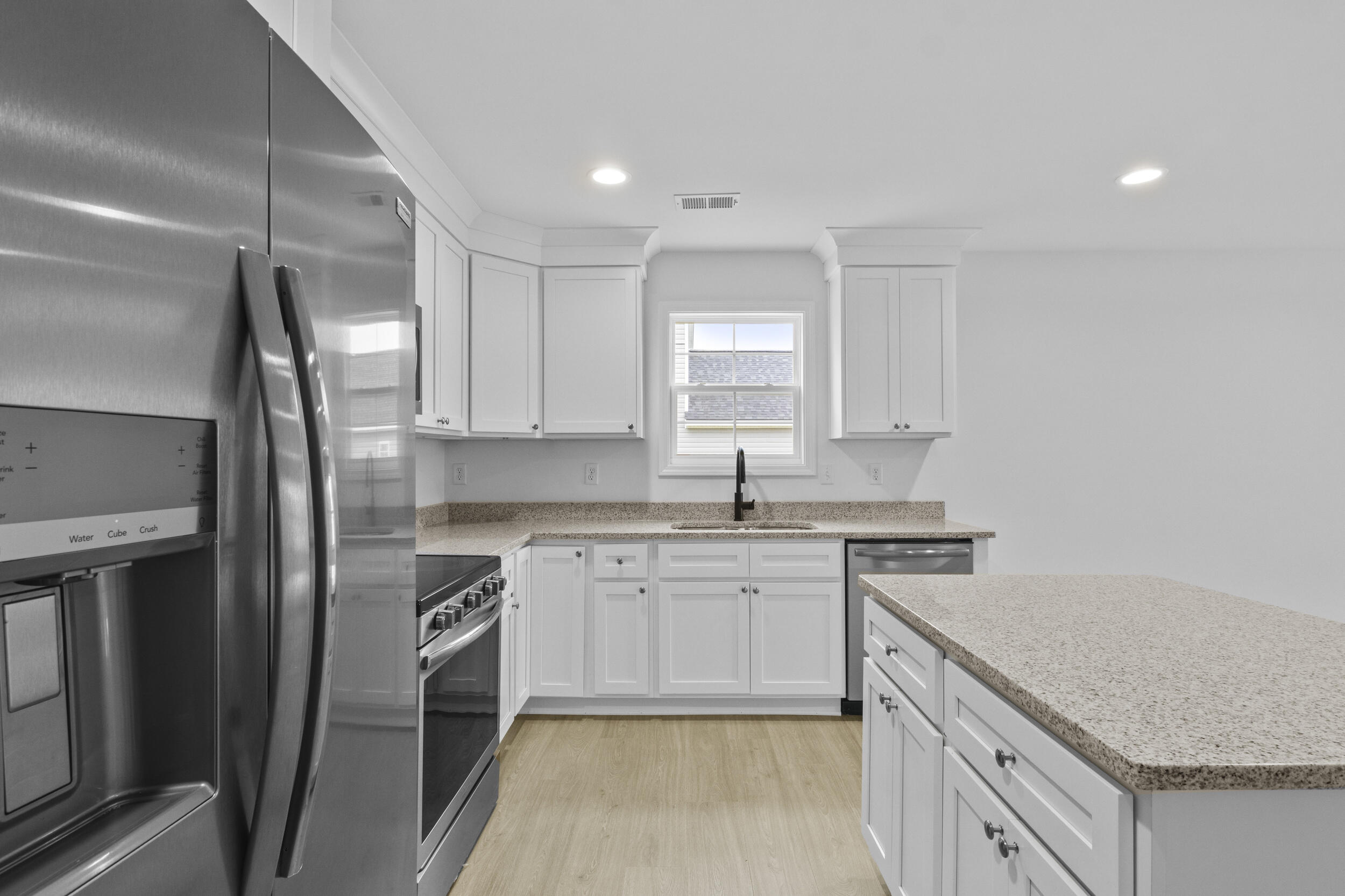 765 Harrison Trace Property Photo 8