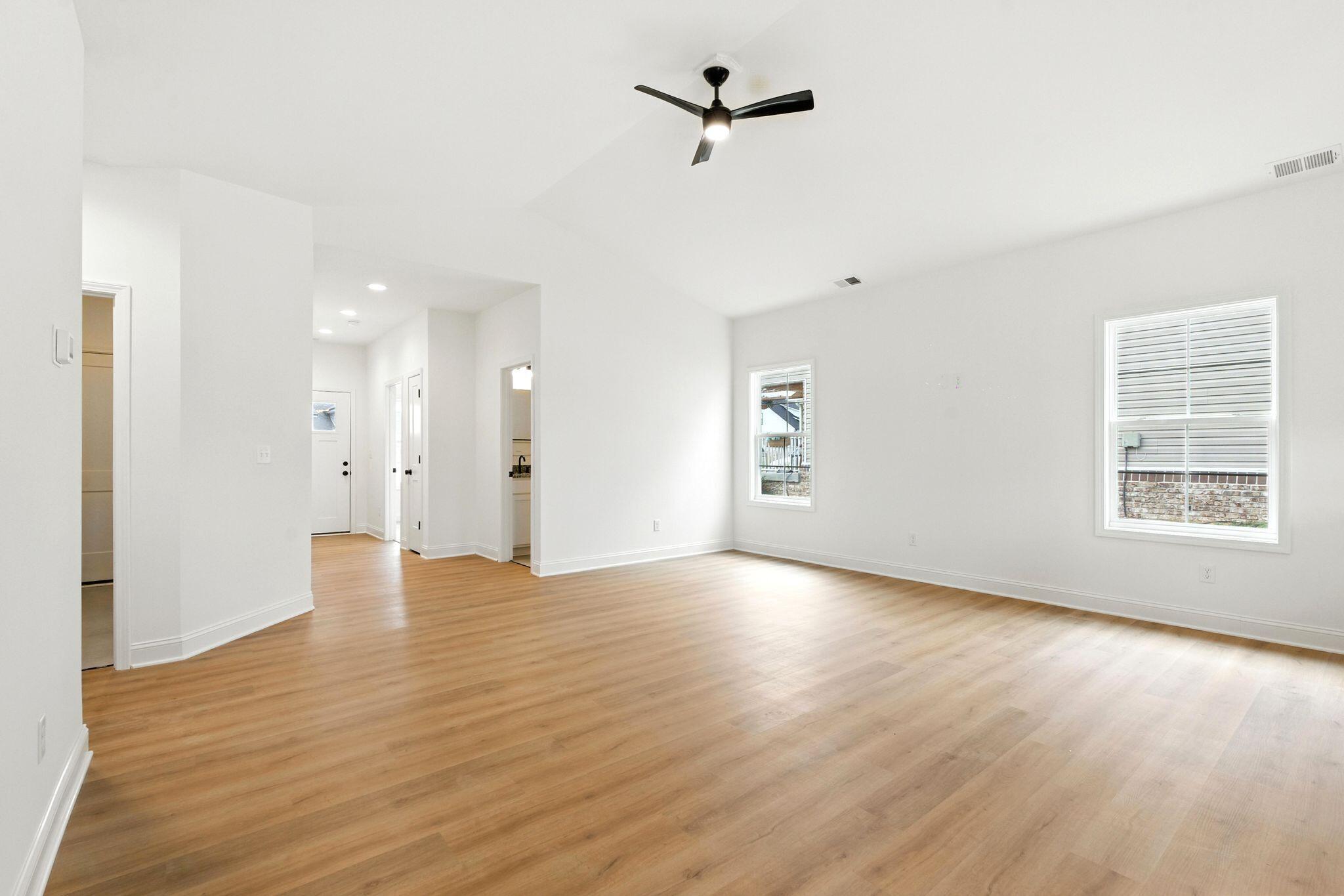 769 Harrison Trace Property Photo 7