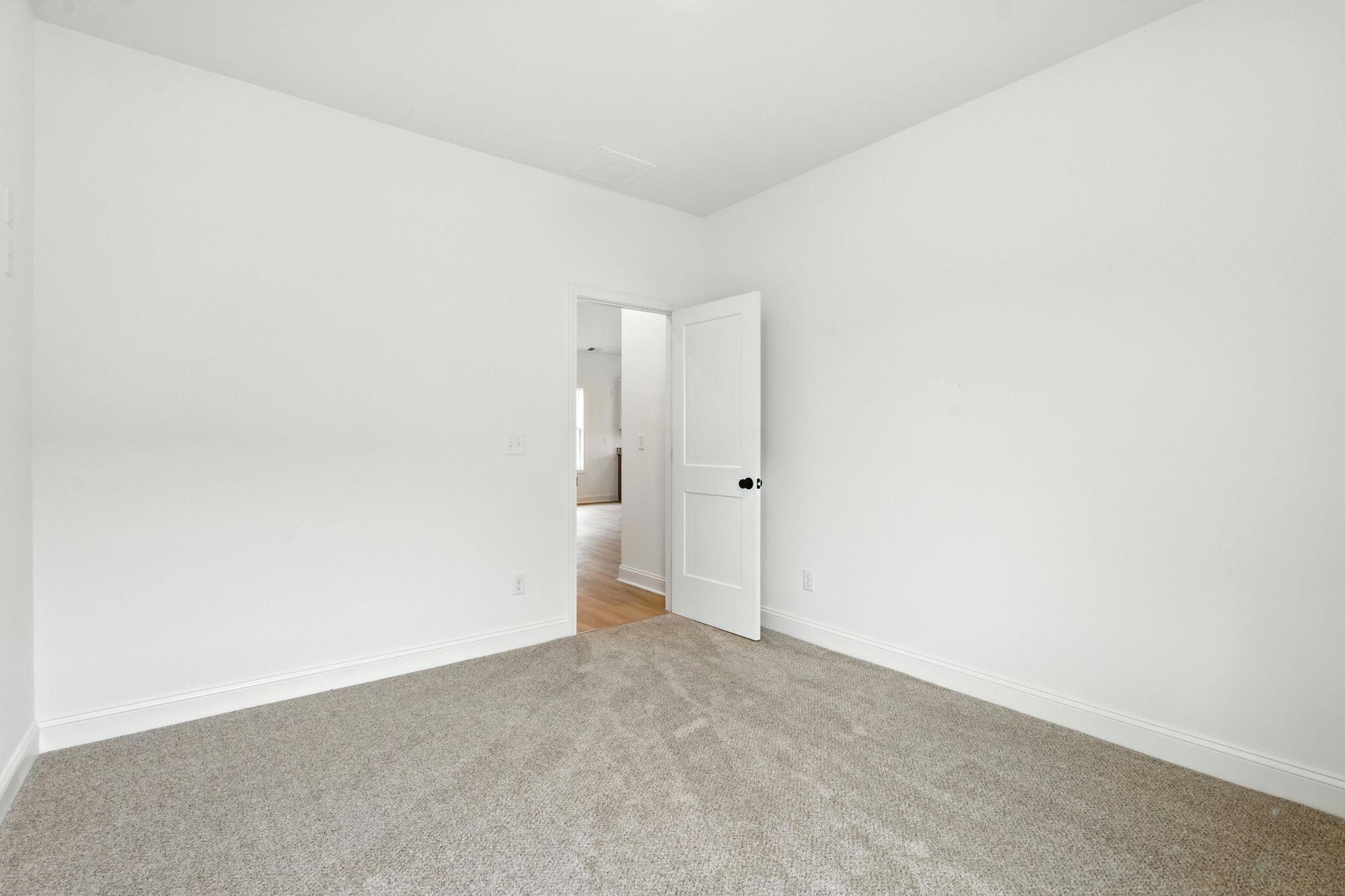 769 Harrison Trace Property Photo 22