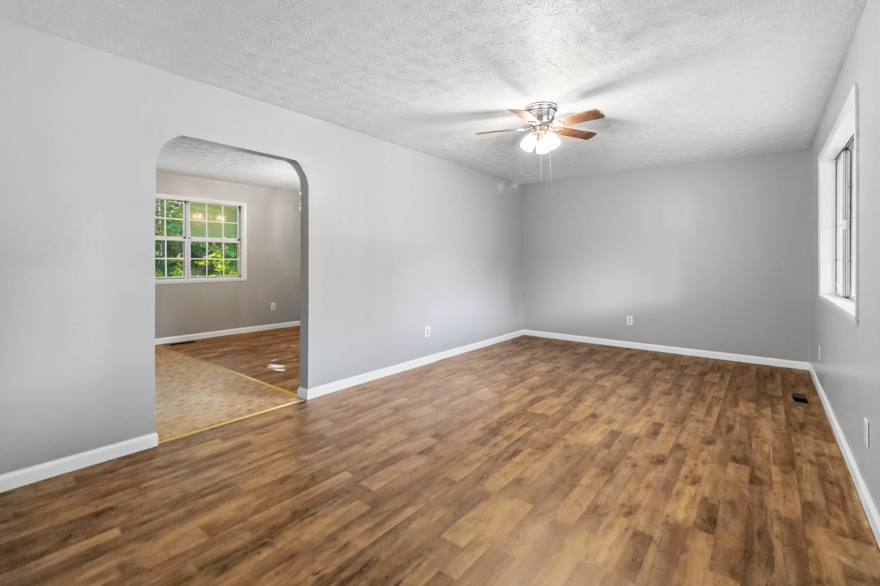 3572 Echo Valley Road Property Photo 5