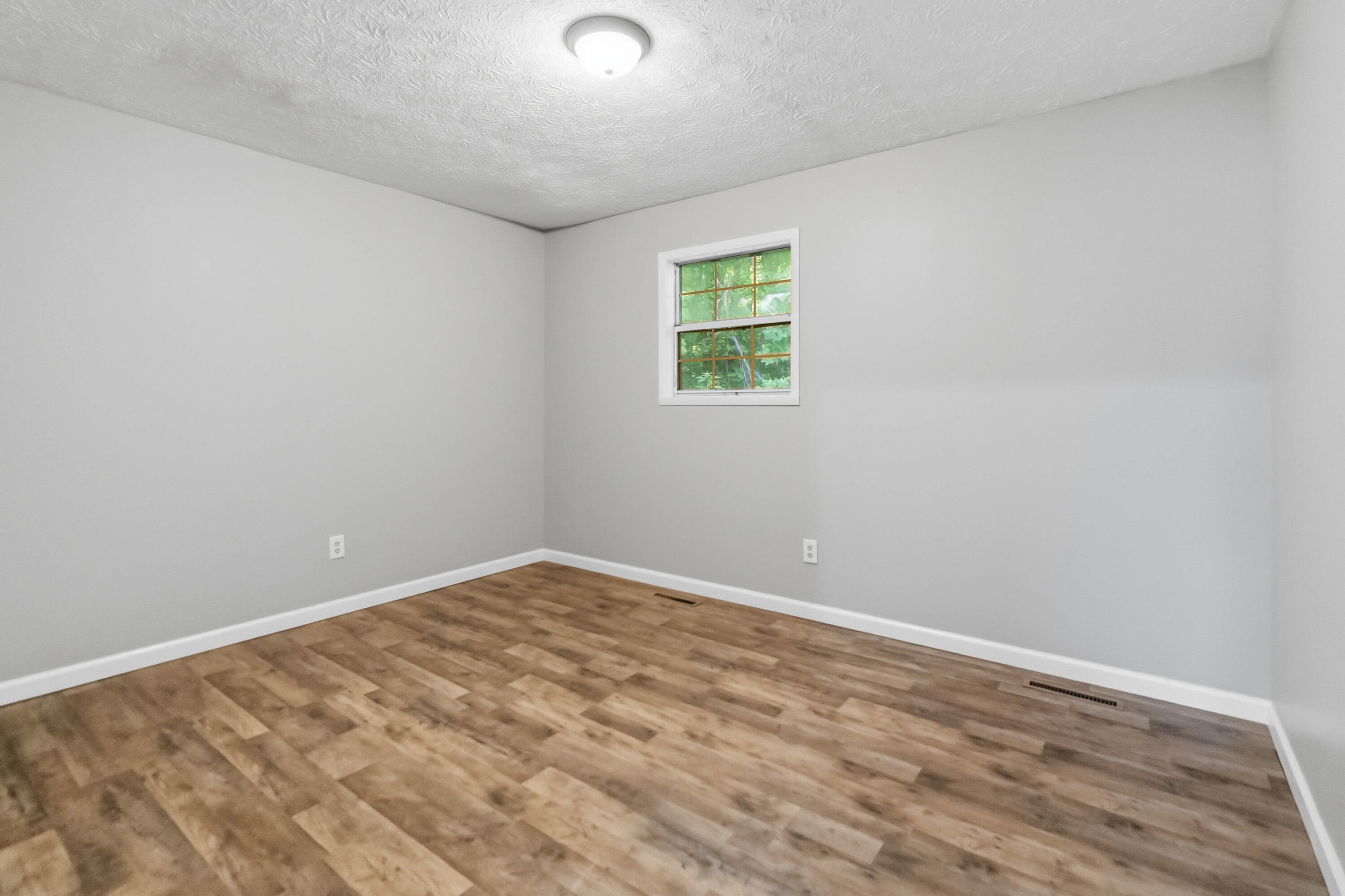 3572 Echo Valley Road Property Photo 21