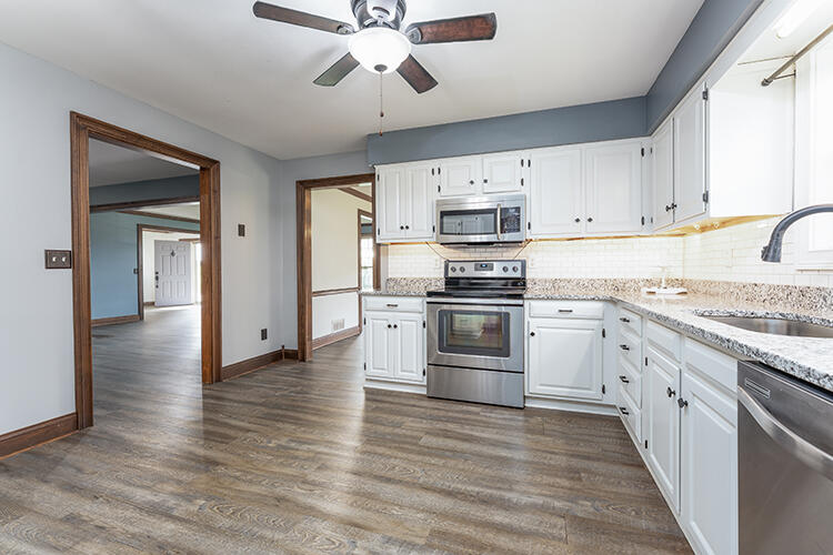 923 Meadow Lane Property Photo 13