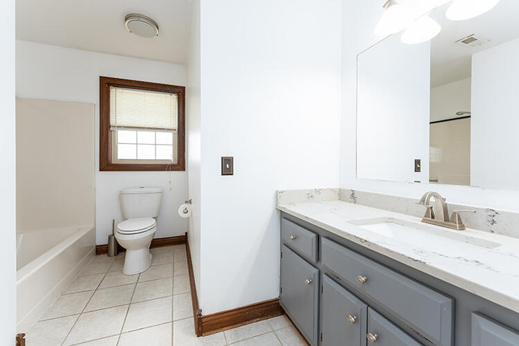 923 Meadow Lane Property Photo 20