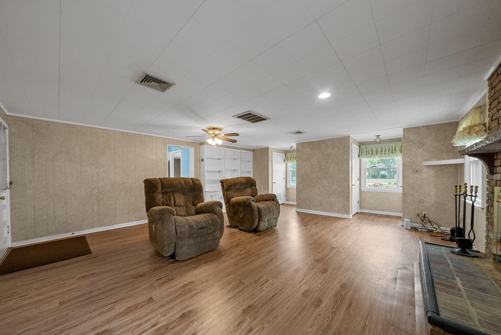 106 Millbrooke Drive Property Photo 11
