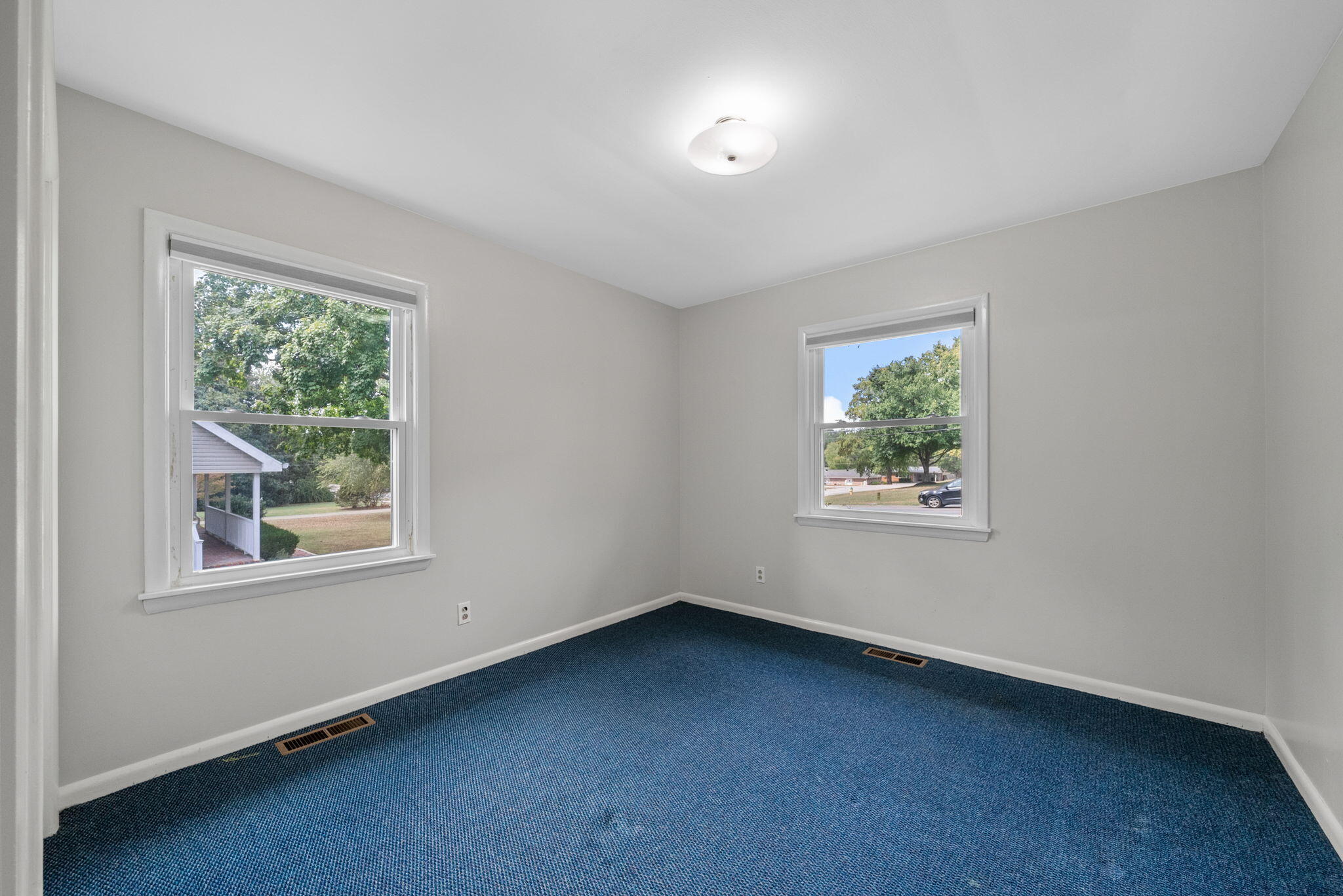 106 Millbrooke Drive Property Photo 22