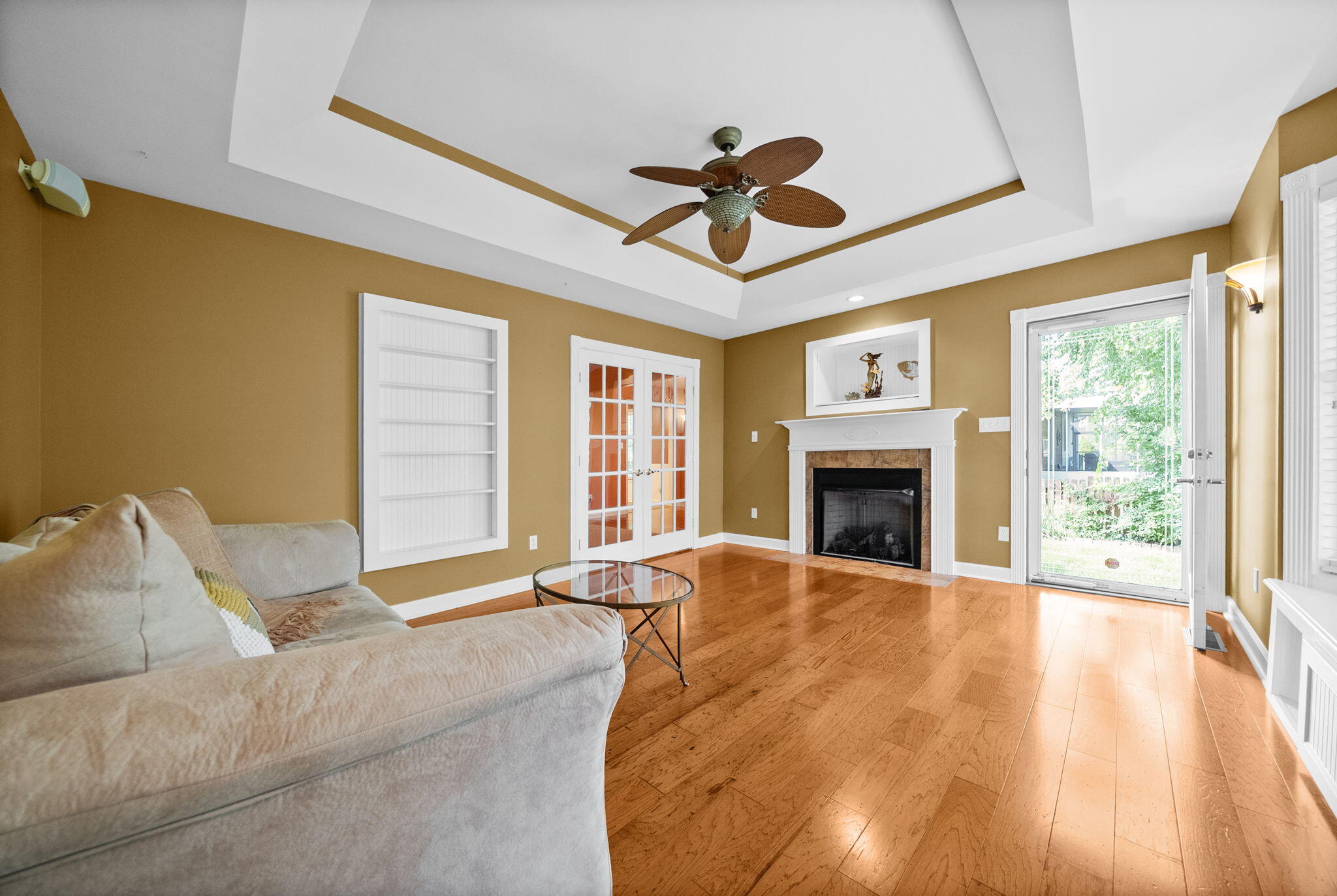 401 Irish Circle Property Photo 3