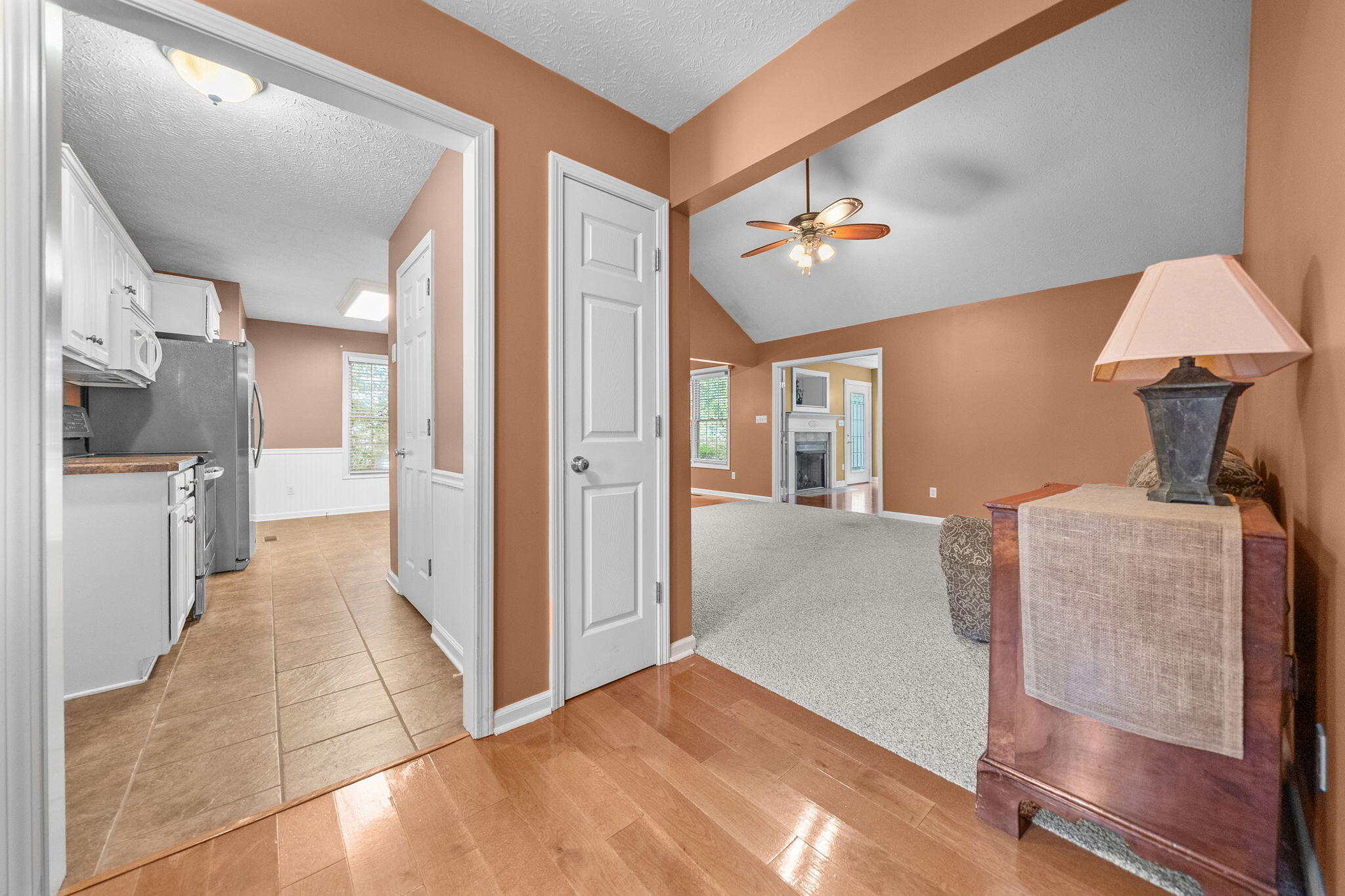 401 Irish Circle Property Photo 8