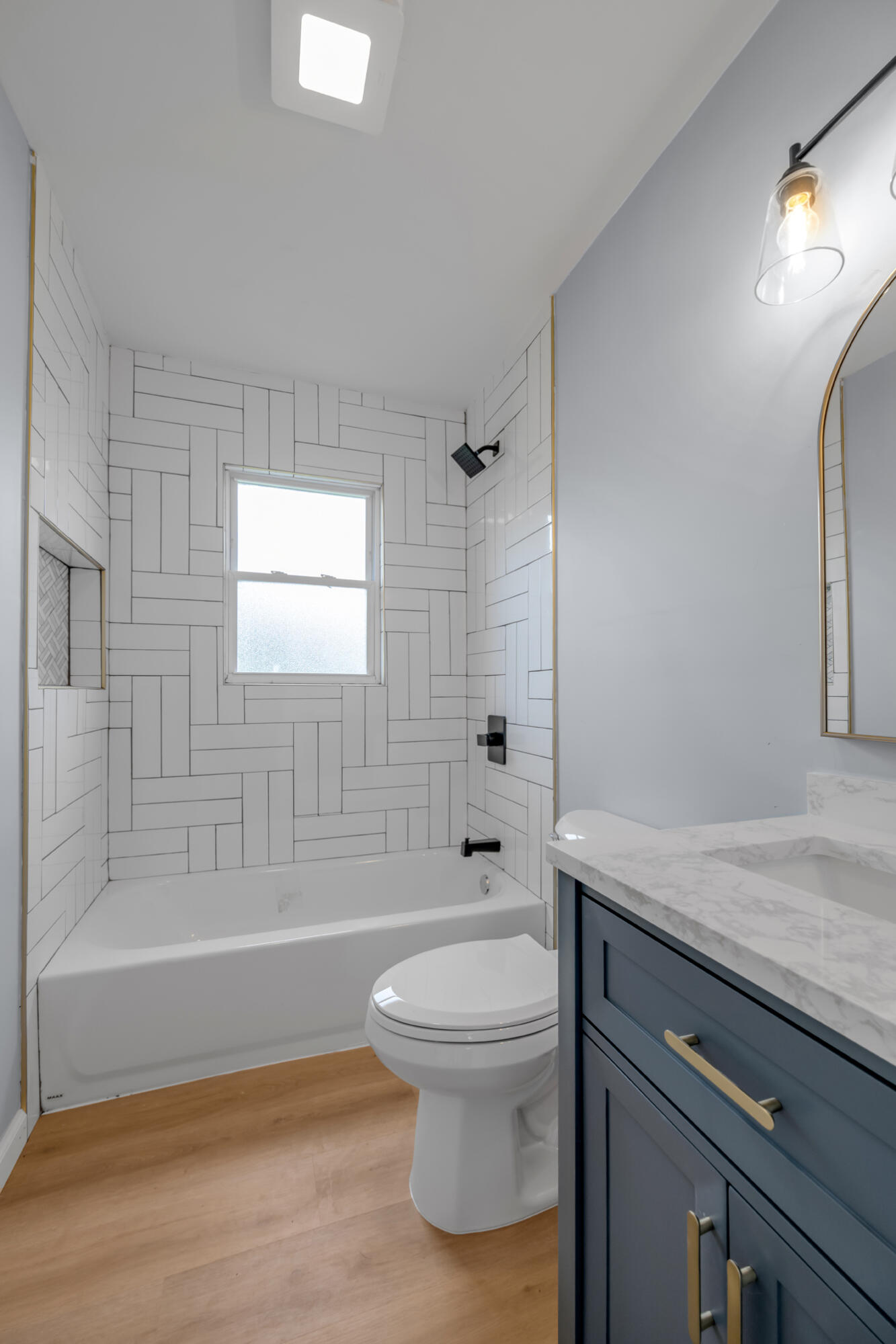 2230 Circle Drive Property Photo 3