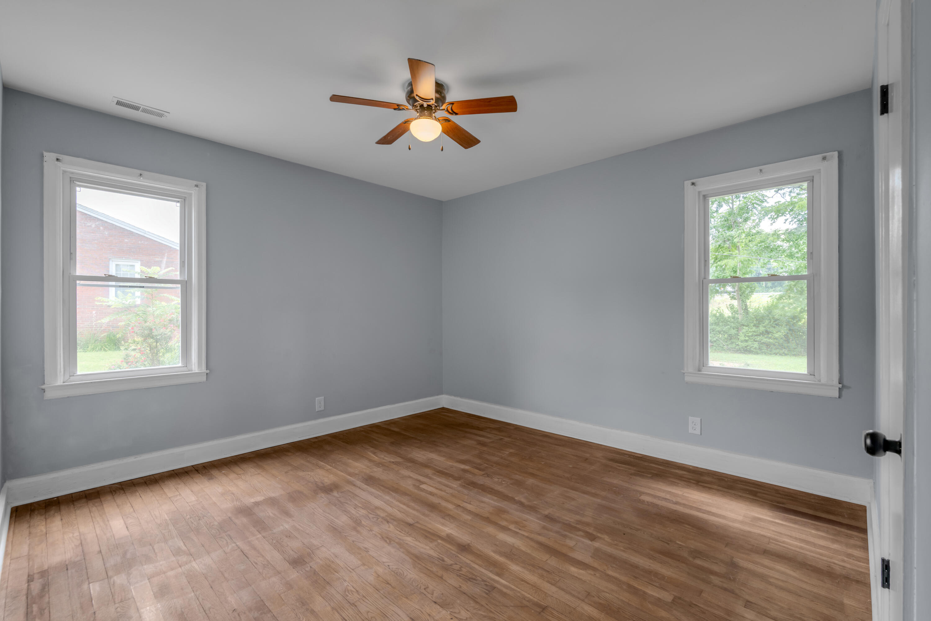 2230 Circle Drive Property Photo 28