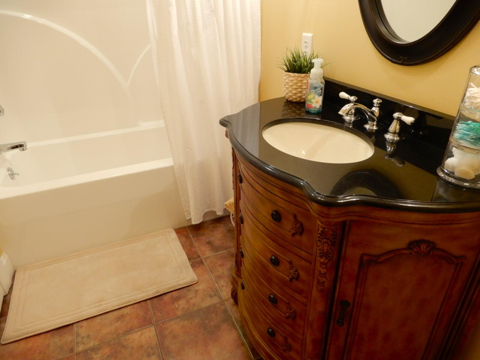 718 Marina Village Drive Property Photo 33