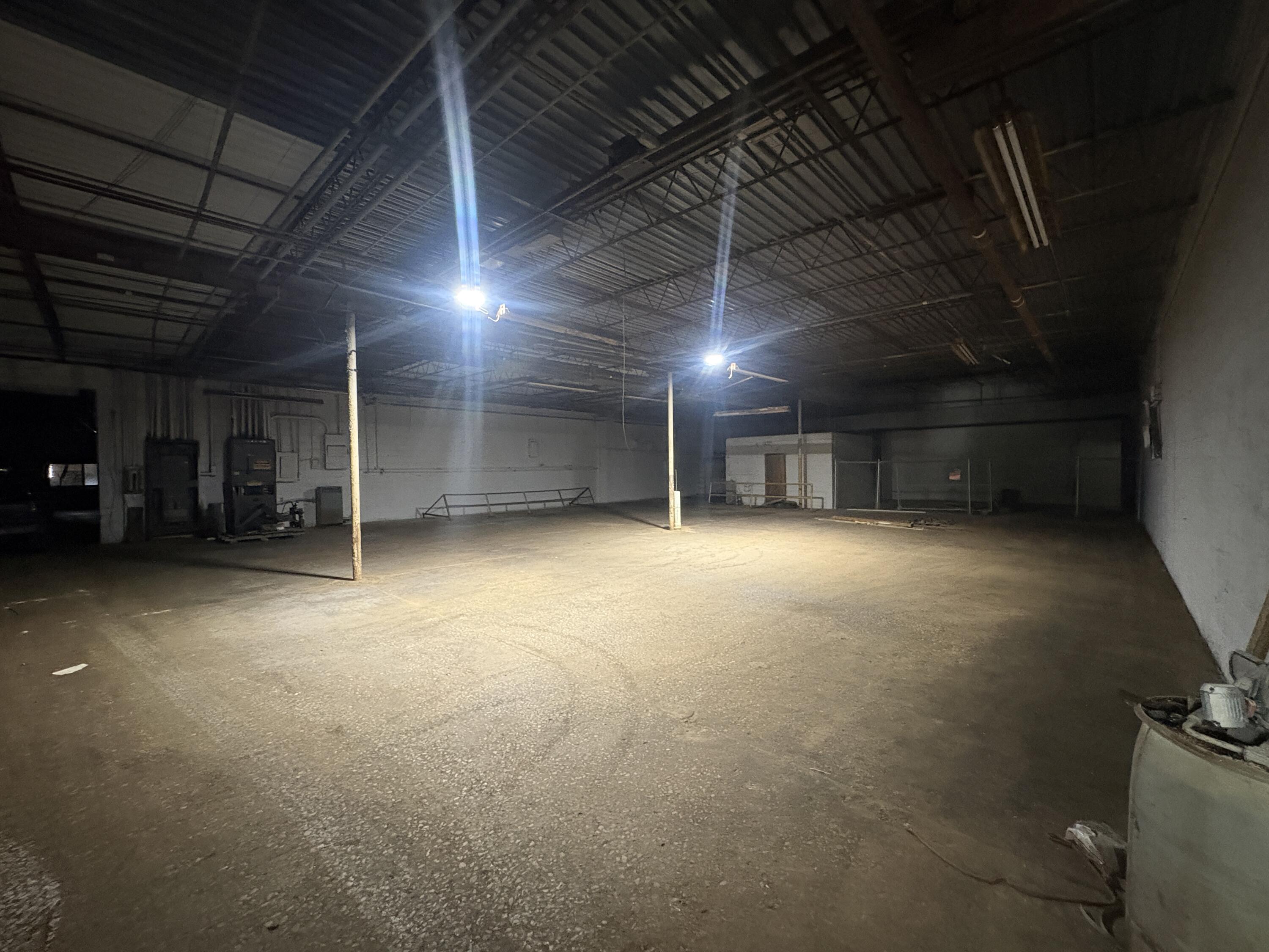 440 N Estill Avenue Property Photo 2