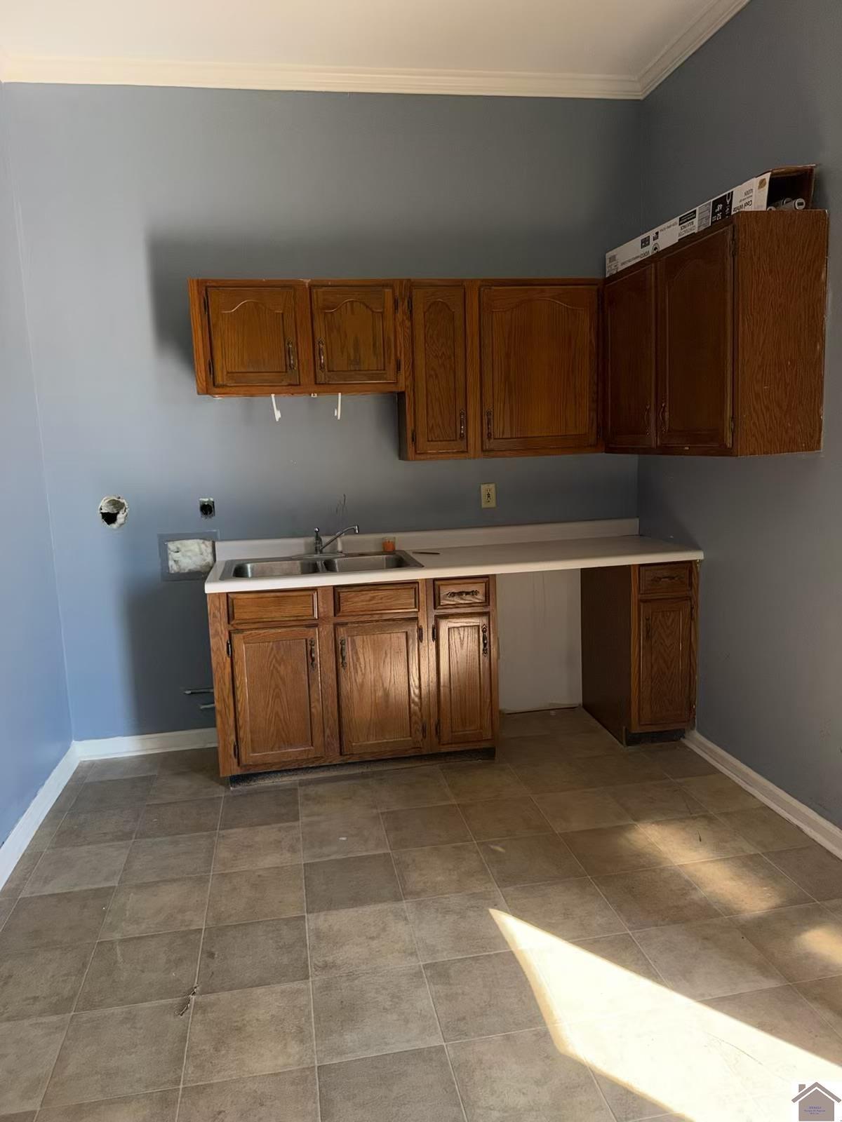 2850 Lone Oak Road Suite 1 Property Photo 10