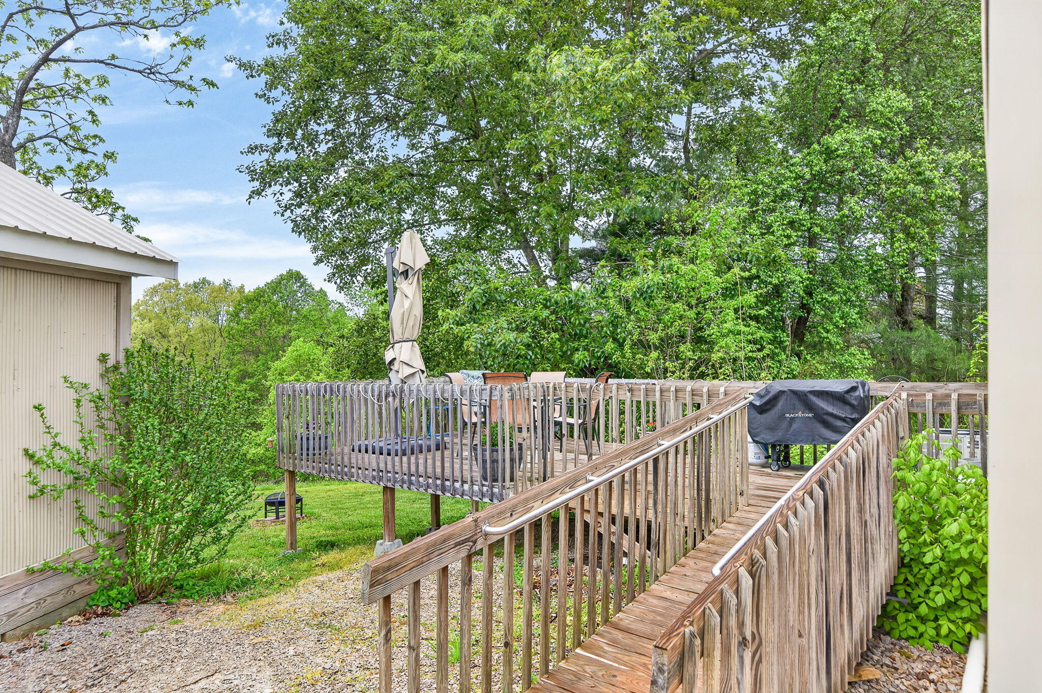 475 State Park Road Property Photo 8
