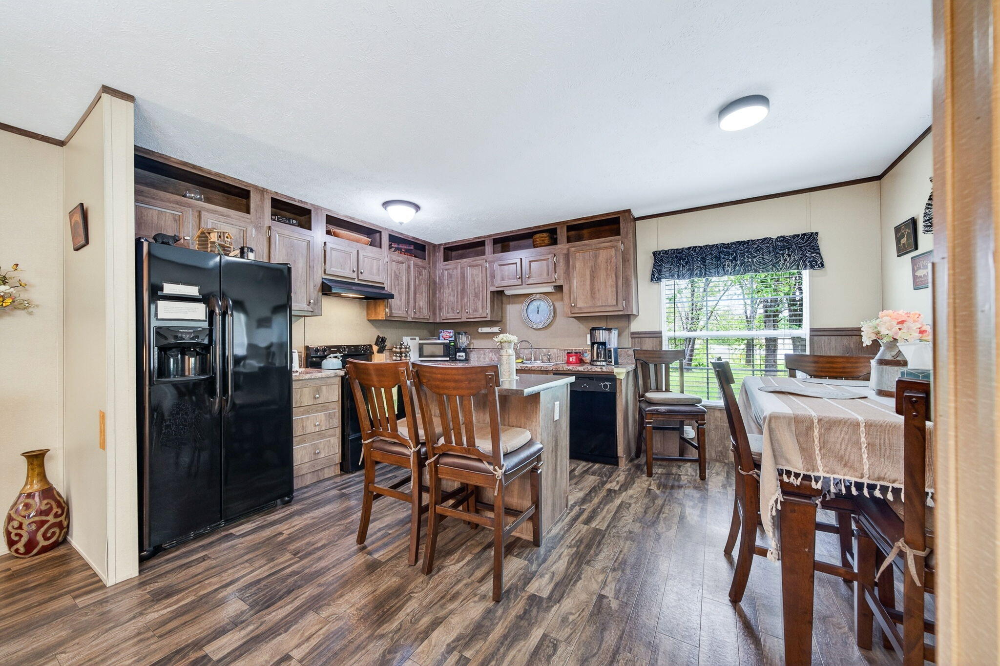 475 State Park Road Property Photo 13