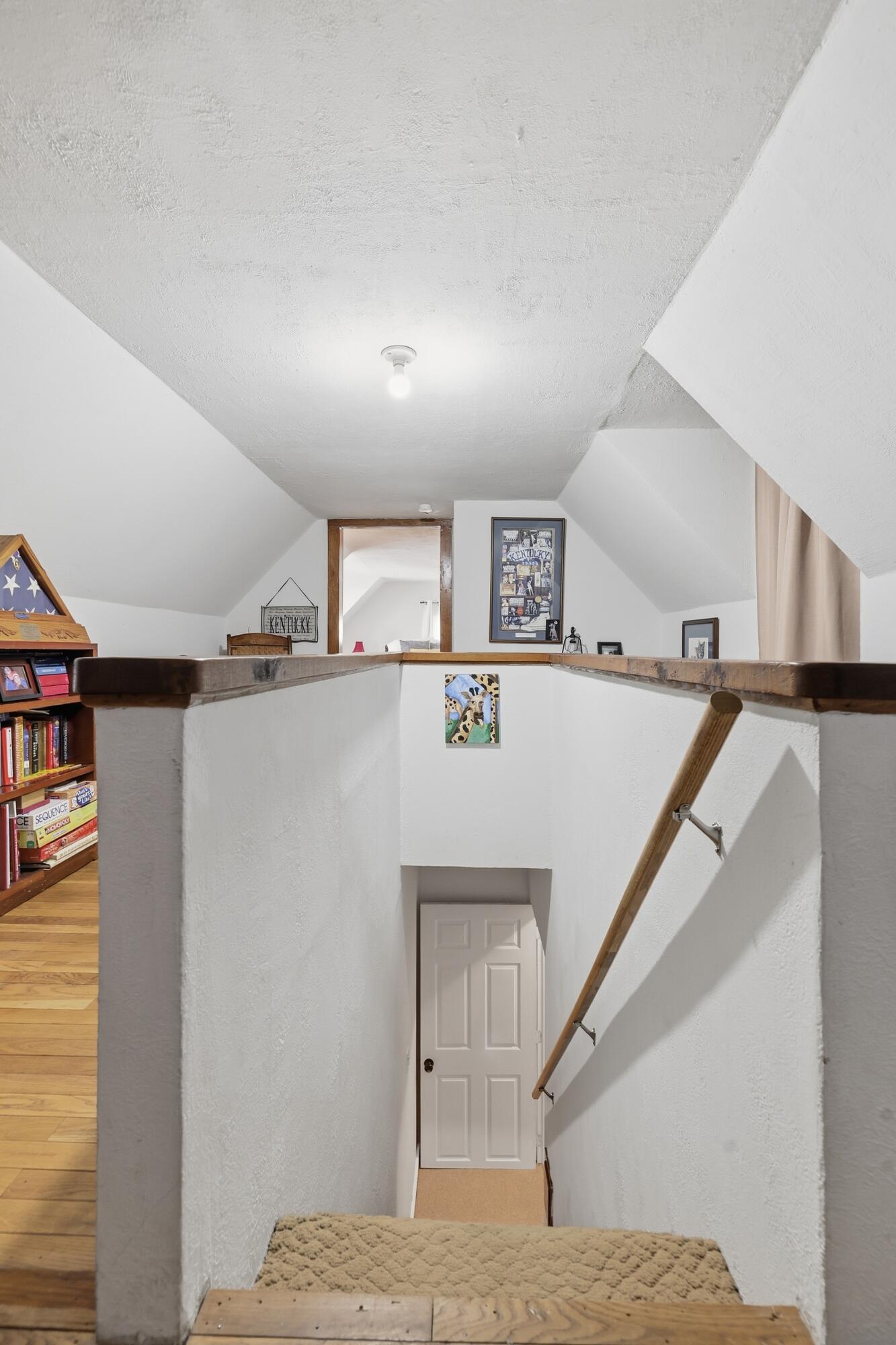 526 Broadway Street Property Photo 25