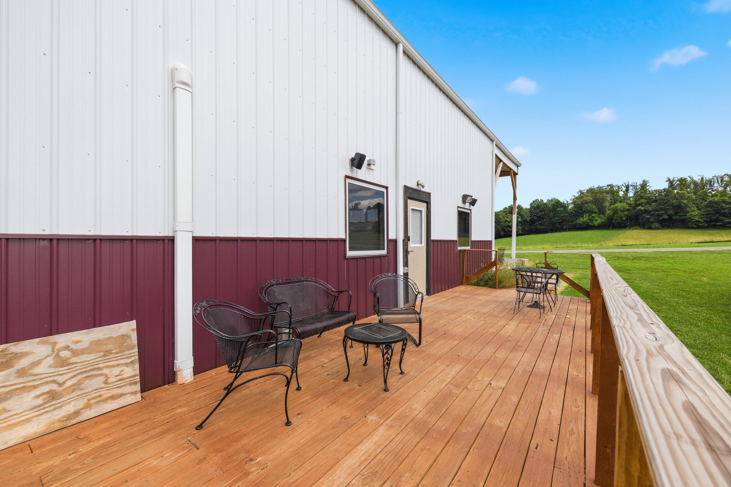 150-182 Combest Drive Property Photo 47
