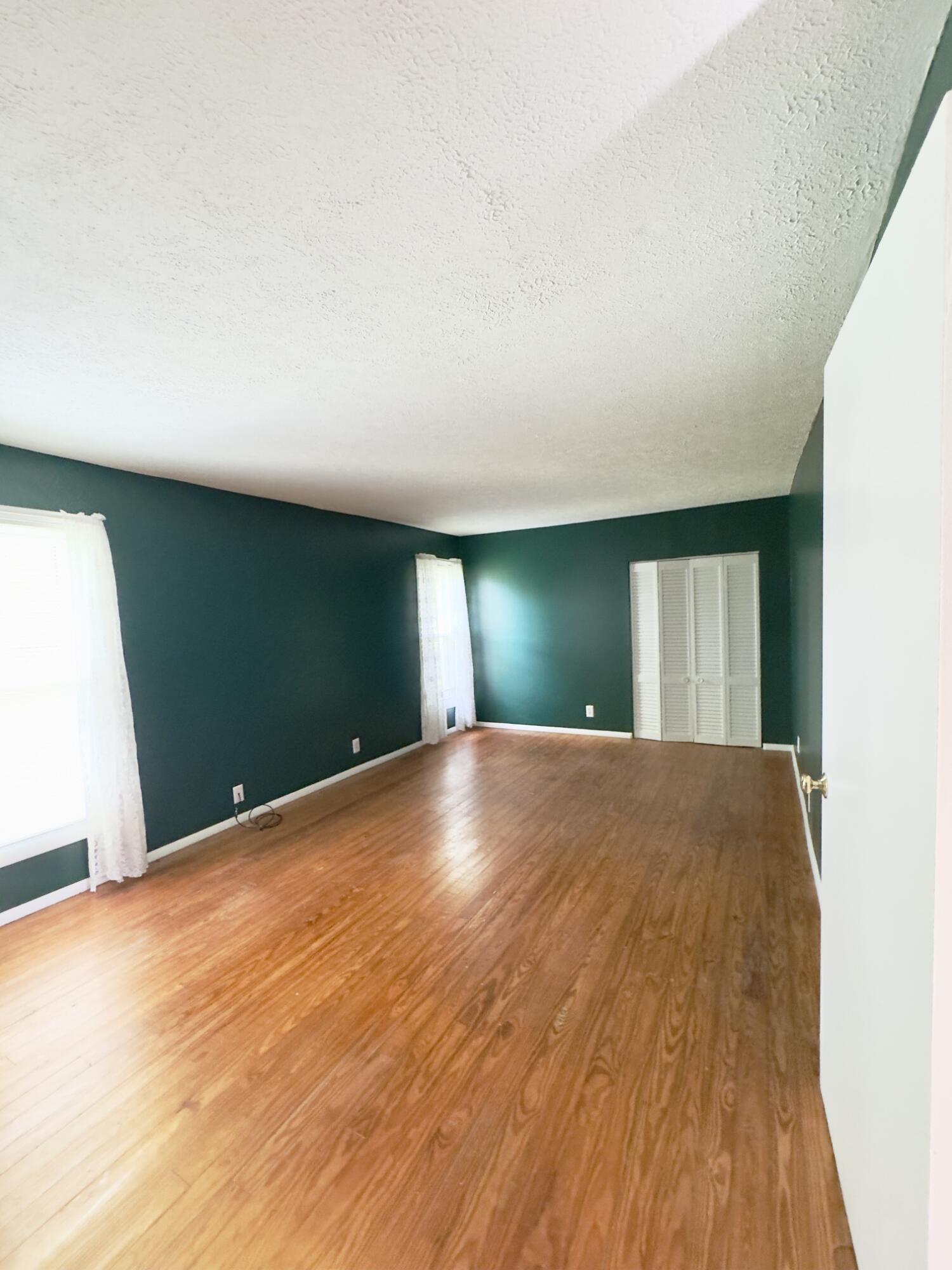 13 Sanderlin Drive Property Photo 17