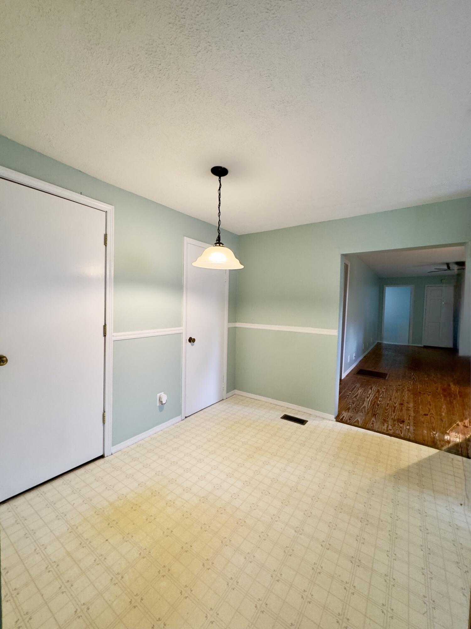 13 Sanderlin Drive Property Photo 36