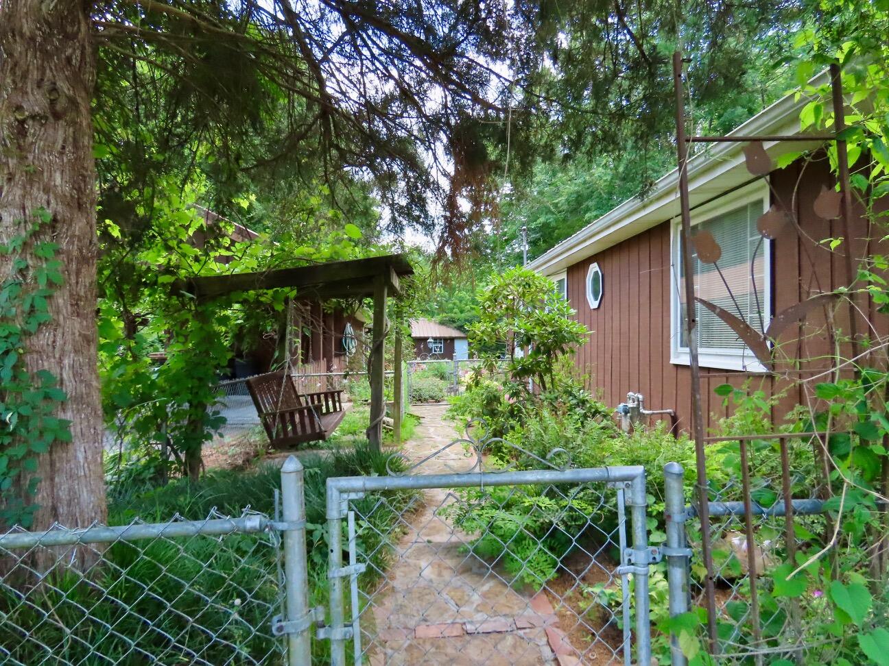 13 Sanderlin Drive Property Photo 46