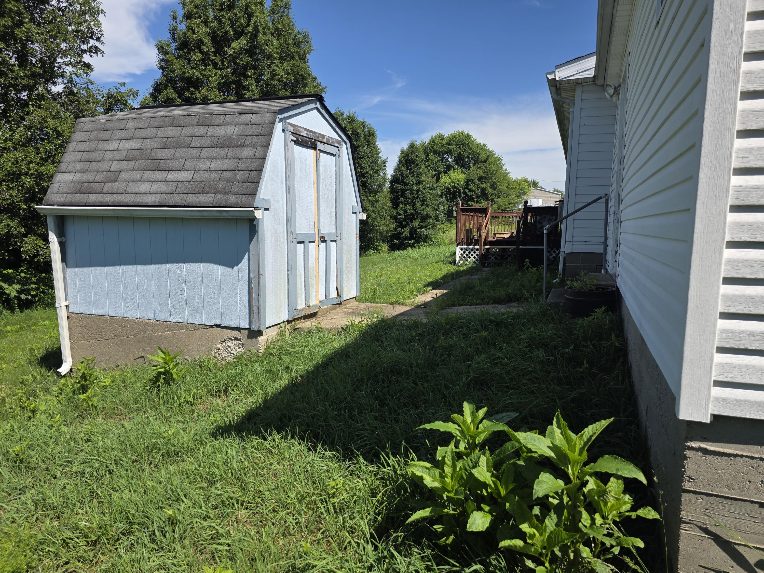 128 Southridge Drive Property Photo 15