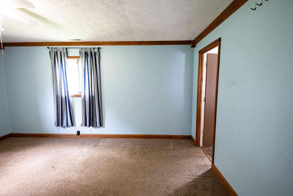 9940 Cranston Road Property Photo 9