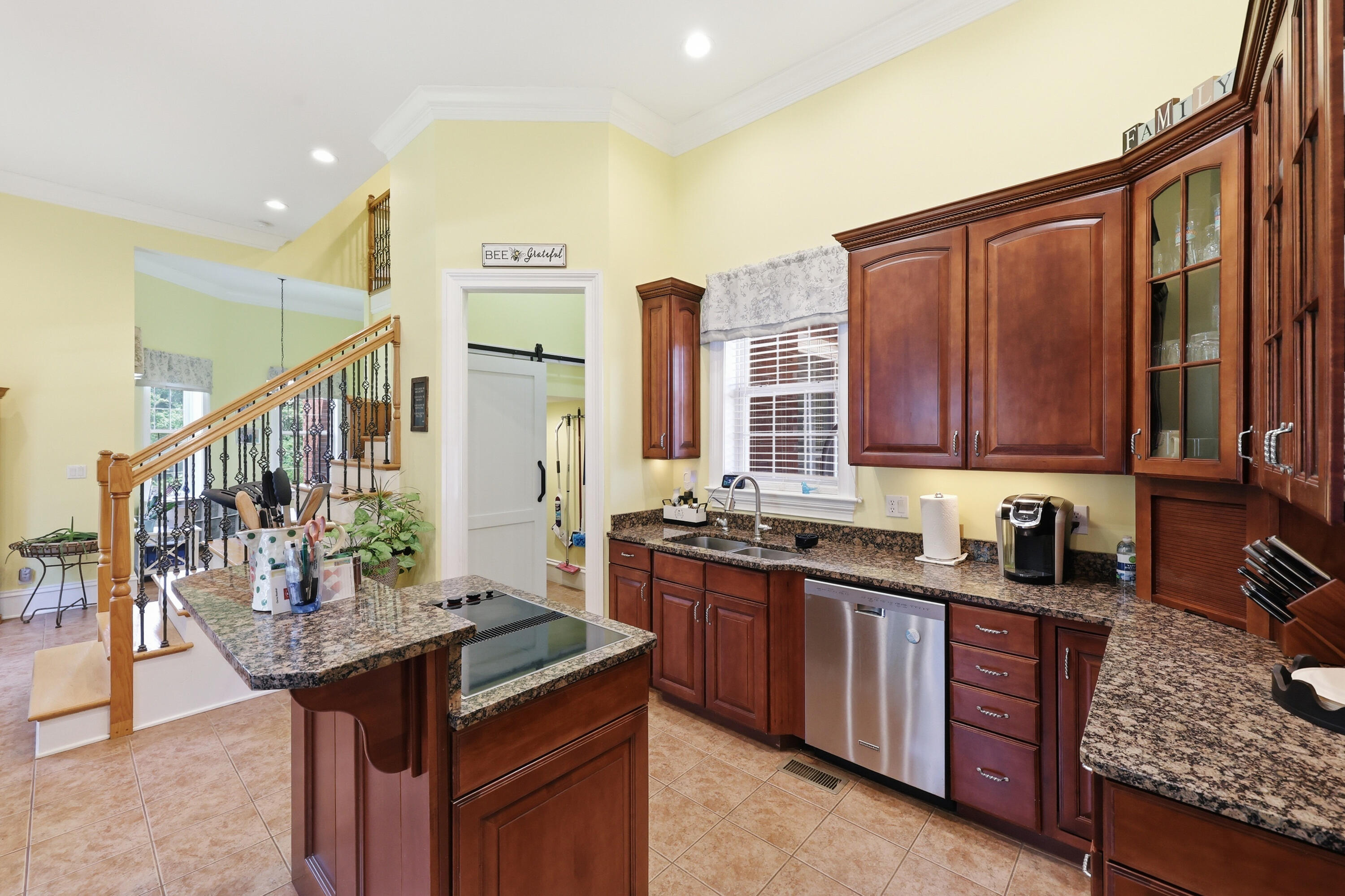 1725 Onan Bend Road Property Photo 10