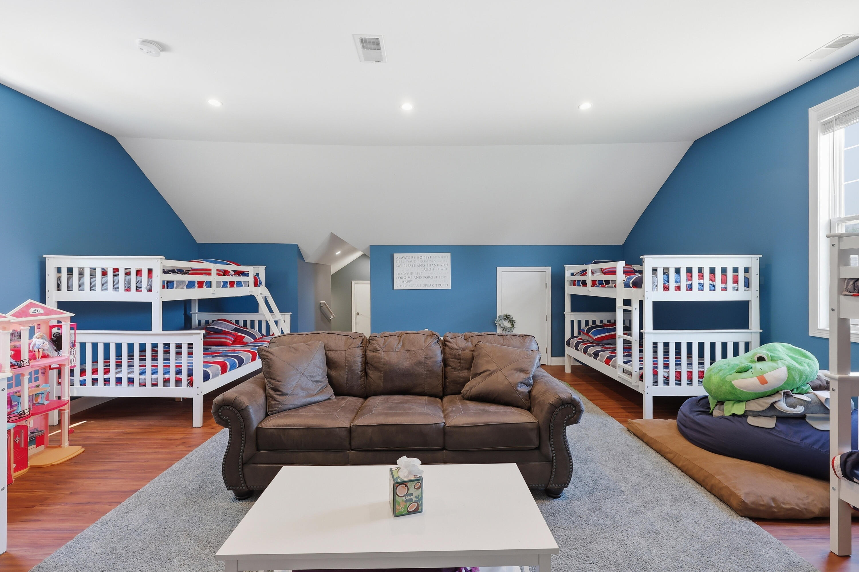 1725 Onan Bend Road Property Photo 45