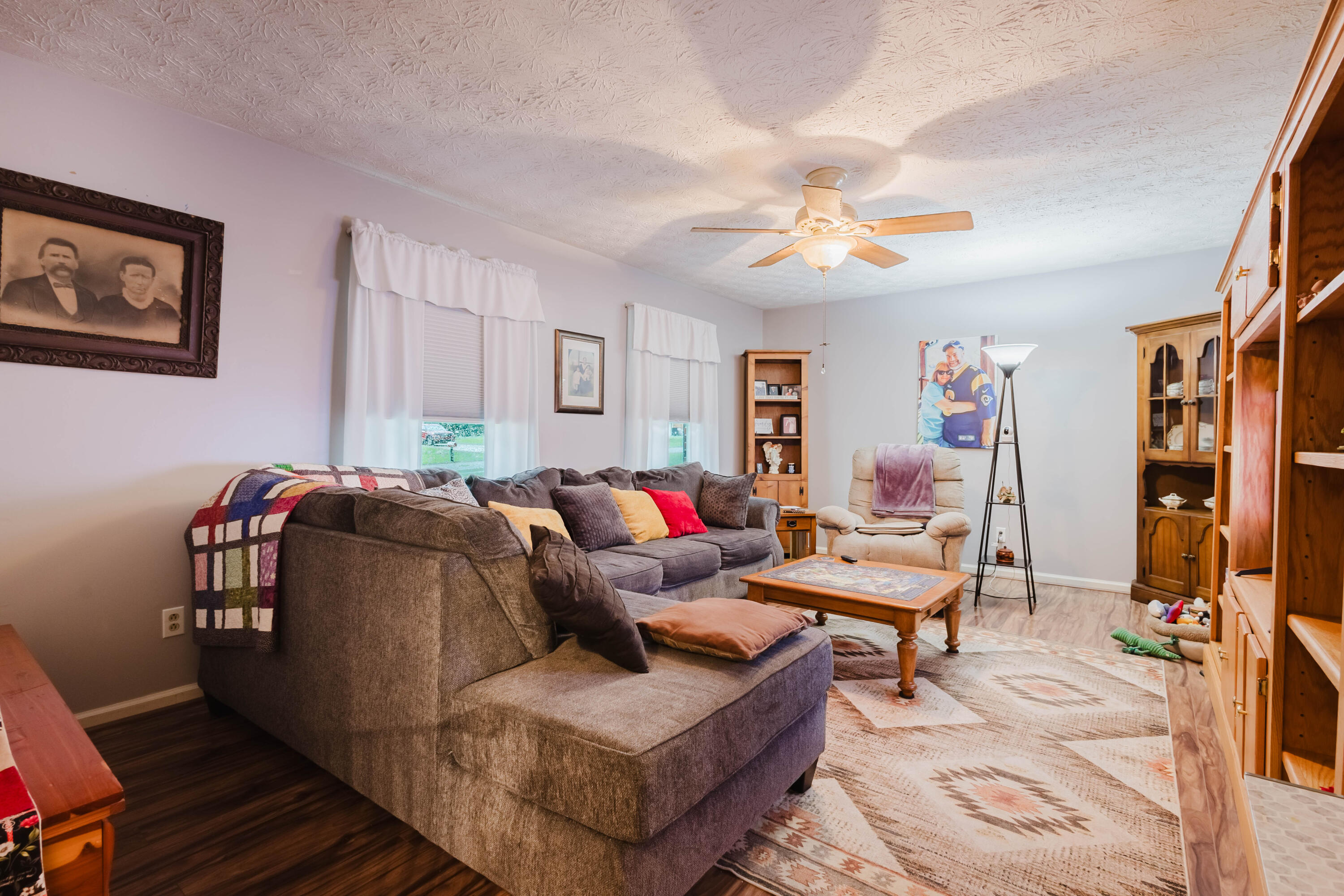 401 Haddix Street Property Photo 4