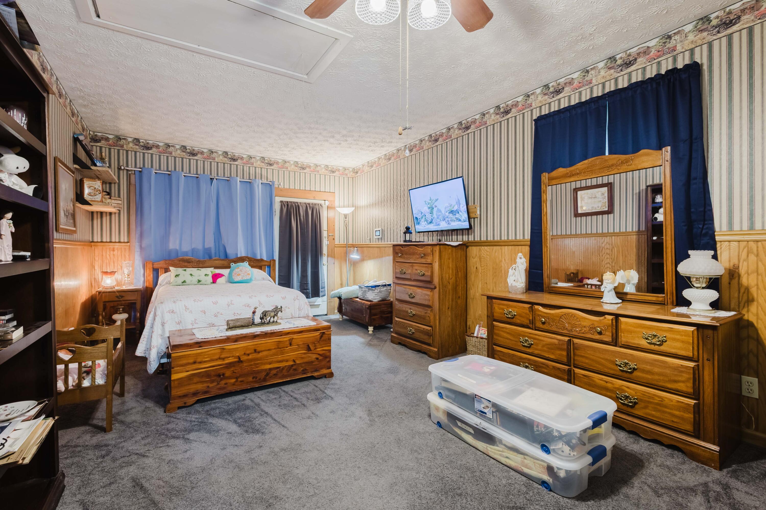 401 Haddix Street Property Photo 17
