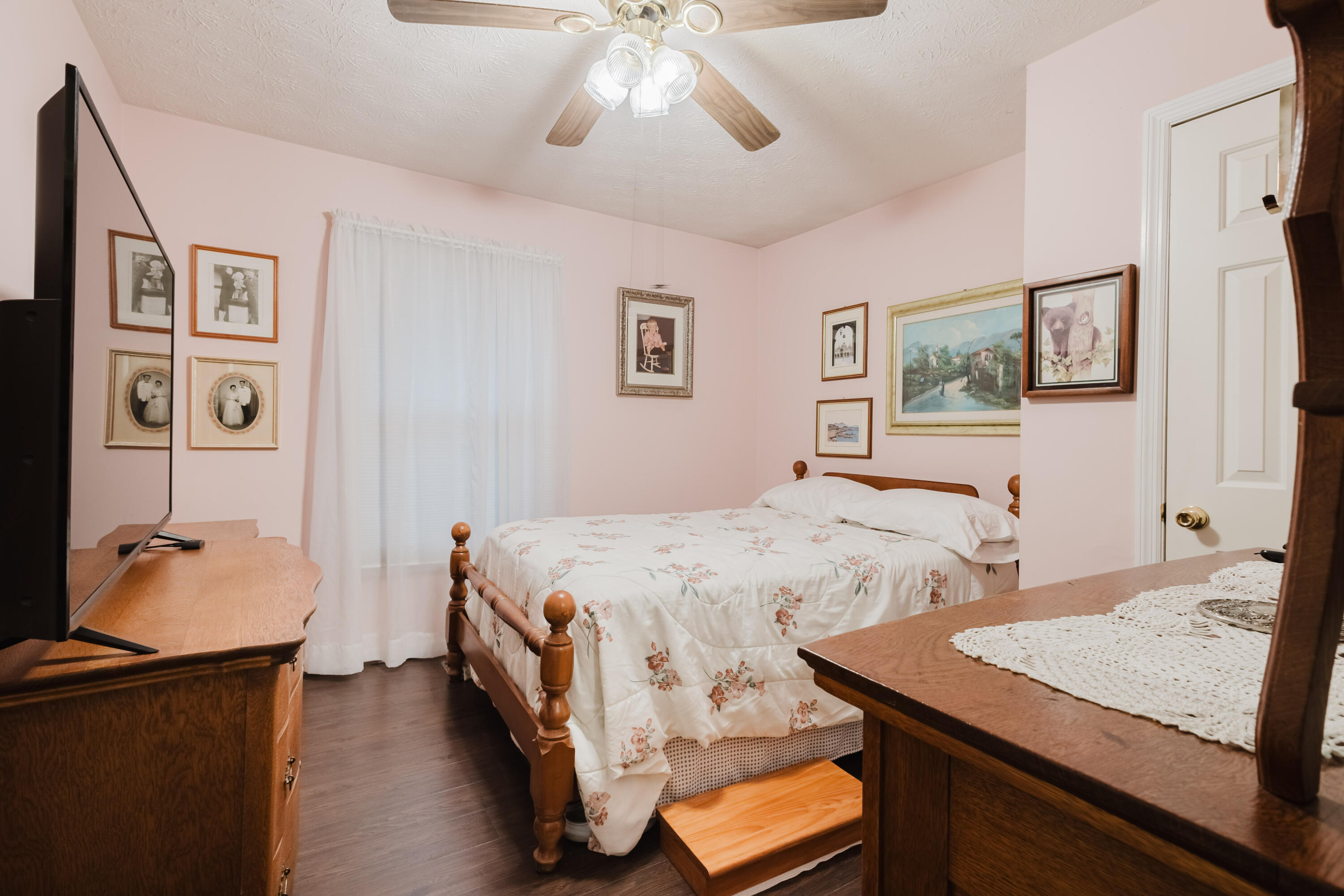401 Haddix Street Property Photo 35