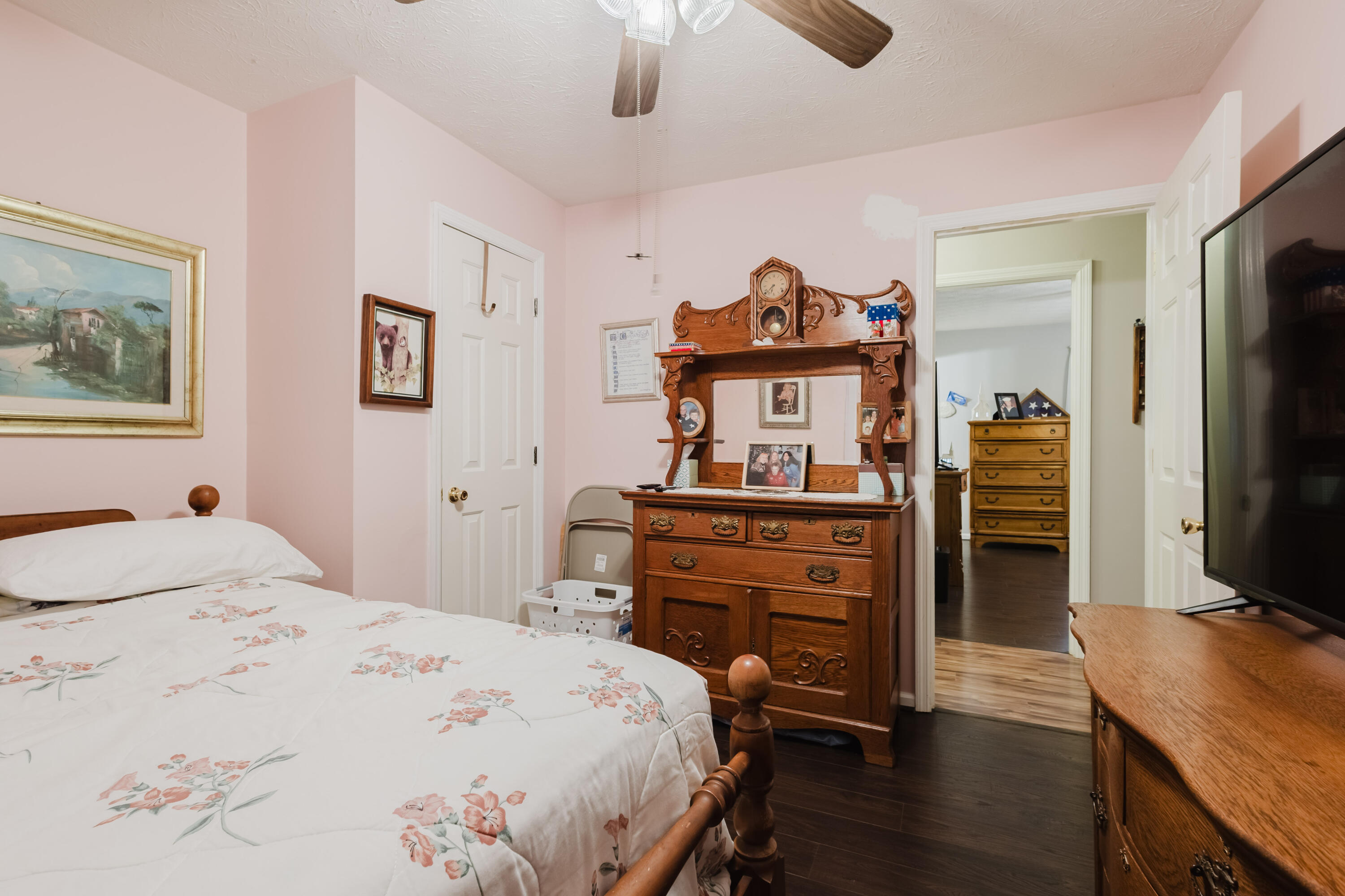 401 Haddix Street Property Photo 37