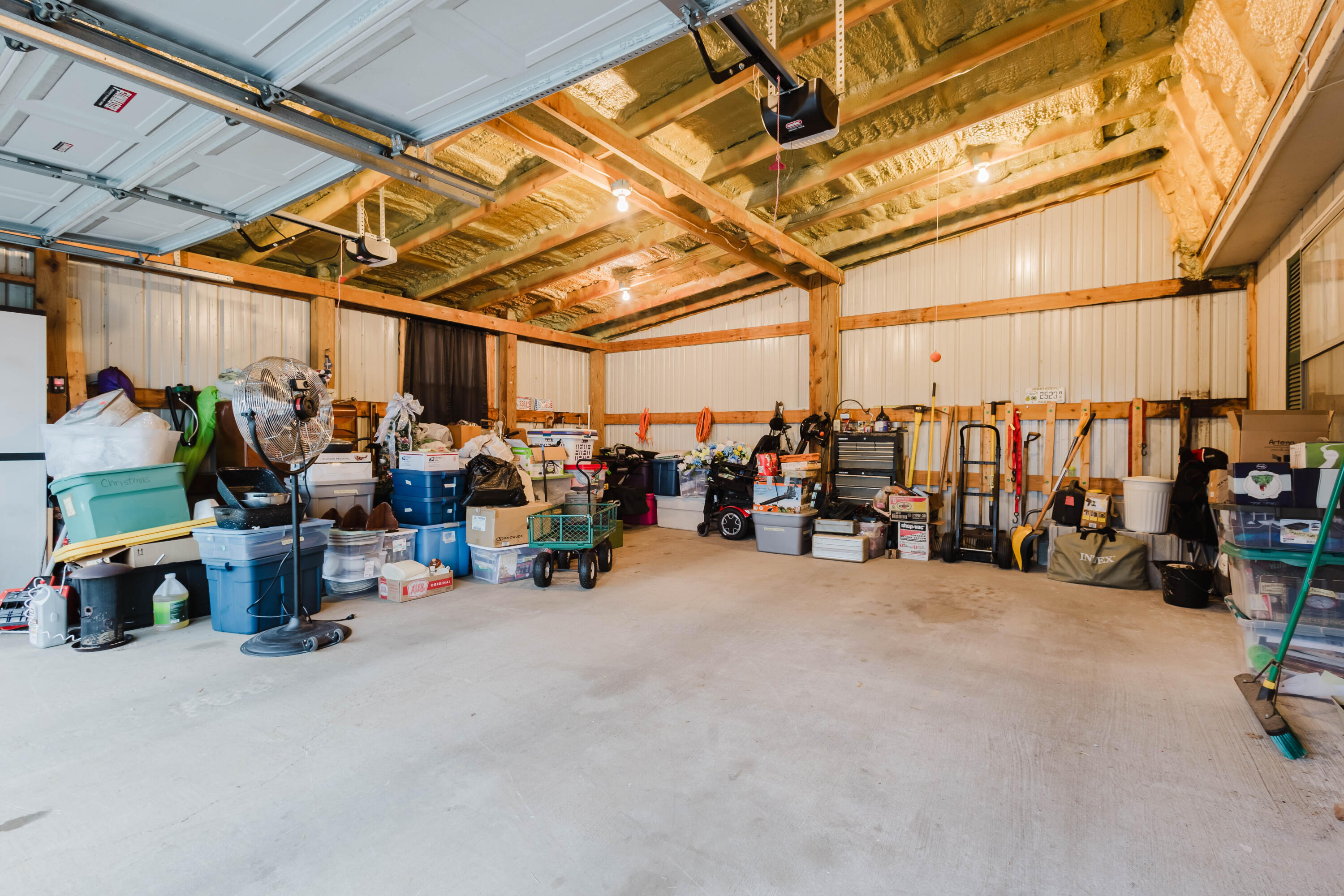 401 Haddix Street Property Photo 40