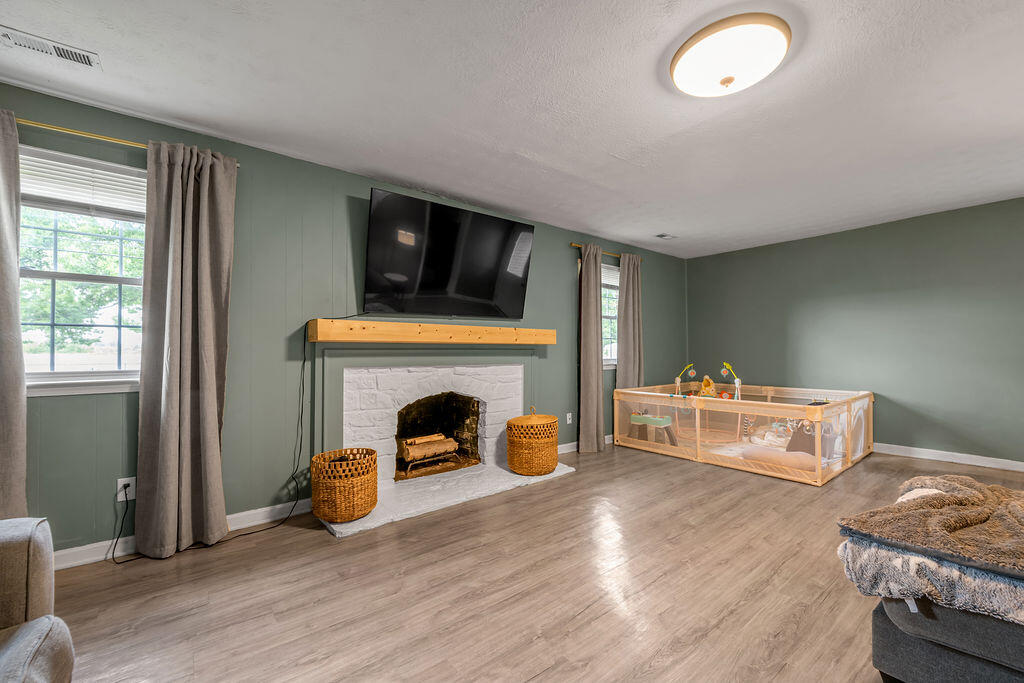845 Mildred Street Property Photo 15