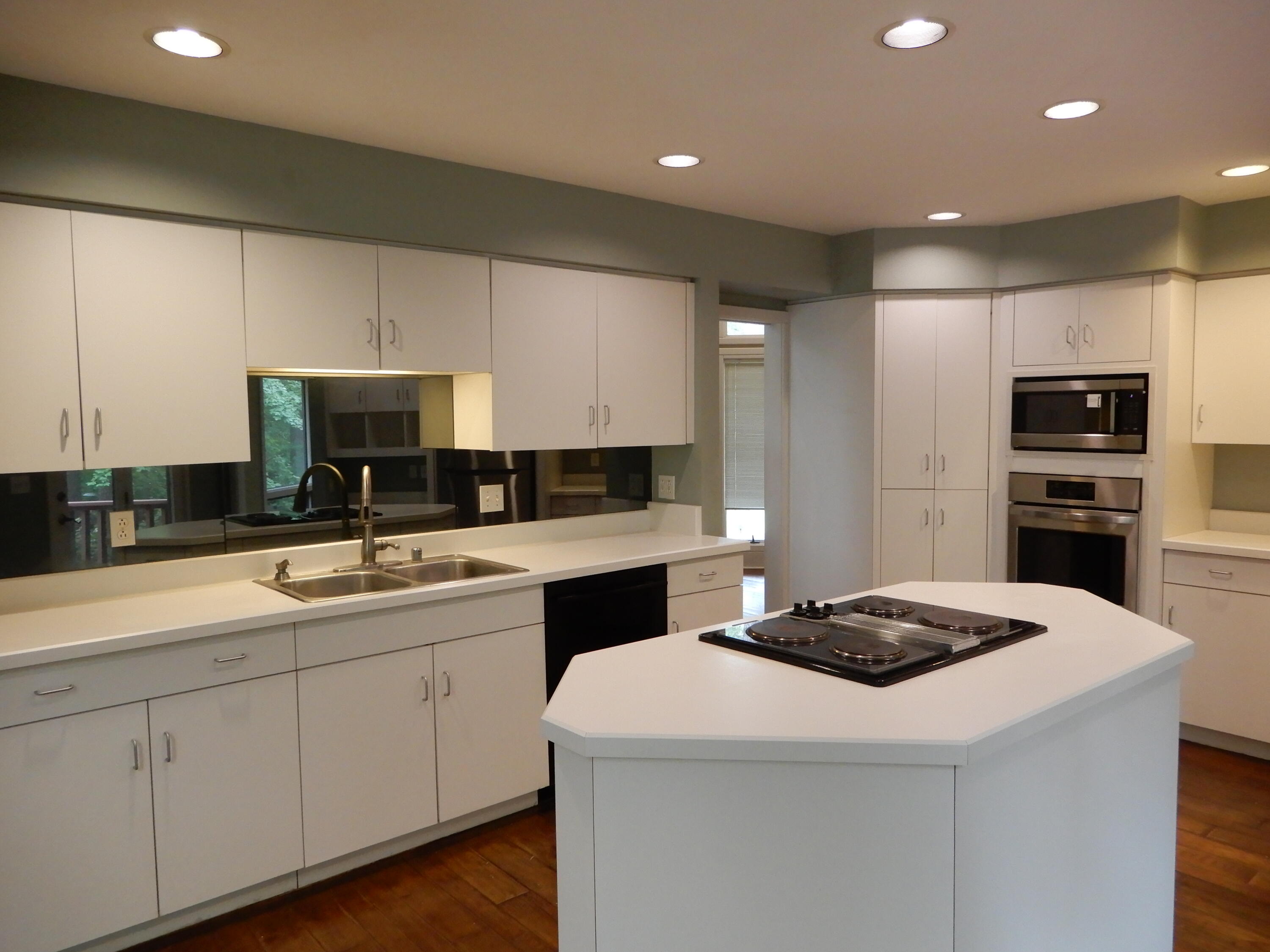643 Whitney Drive Property Photo 22