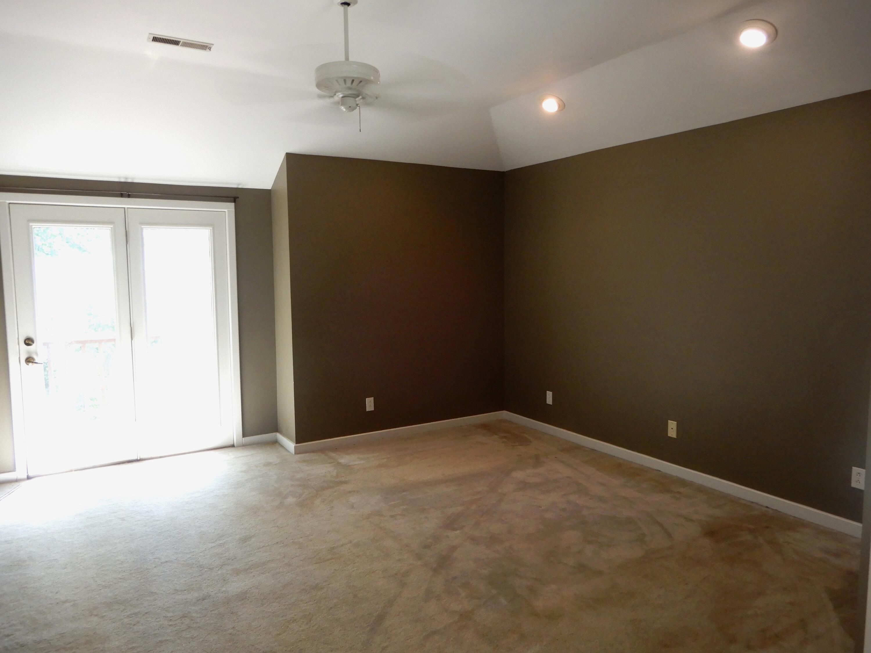 643 Whitney Drive Property Photo 37