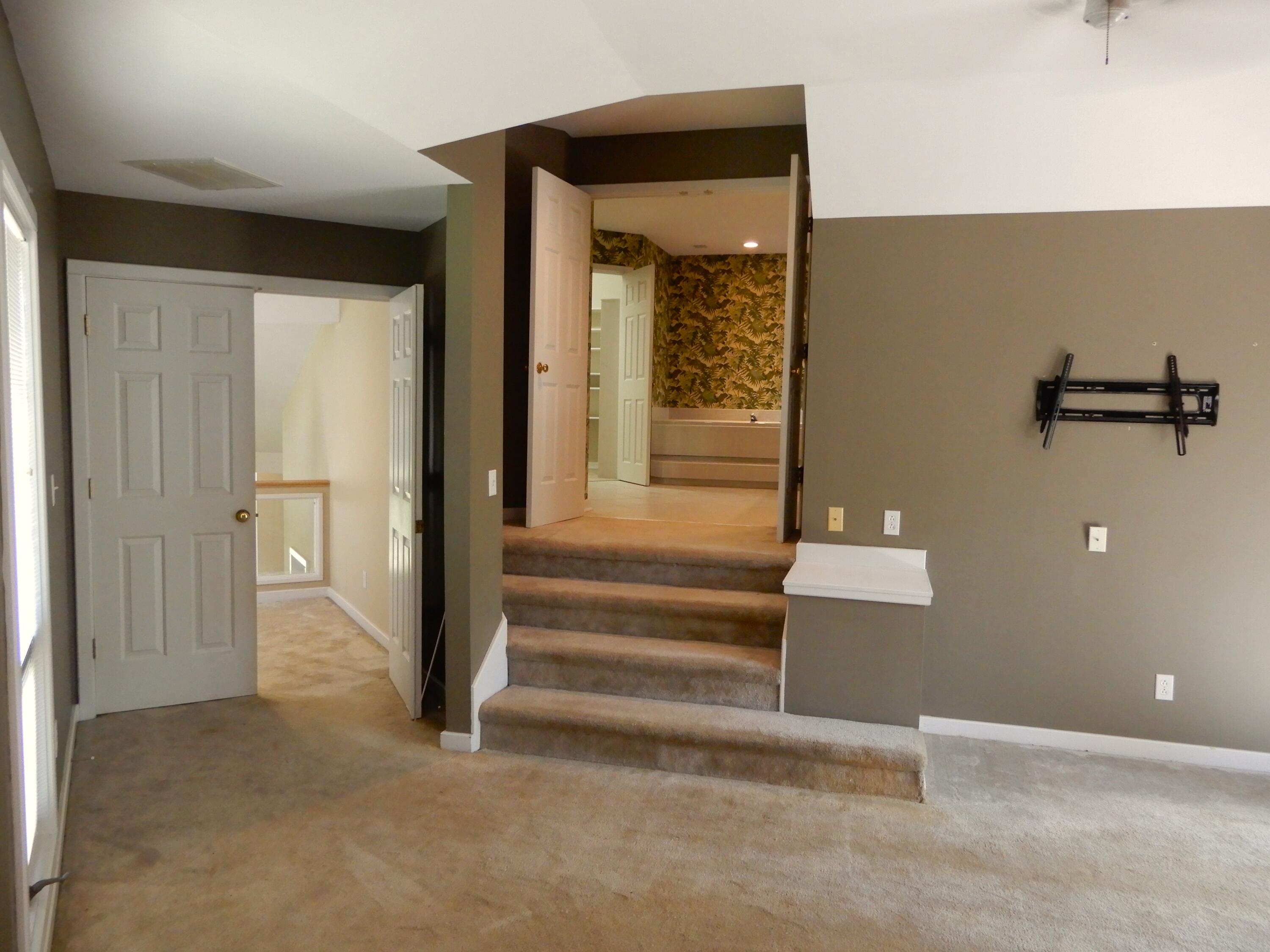 643 Whitney Drive Property Photo 39