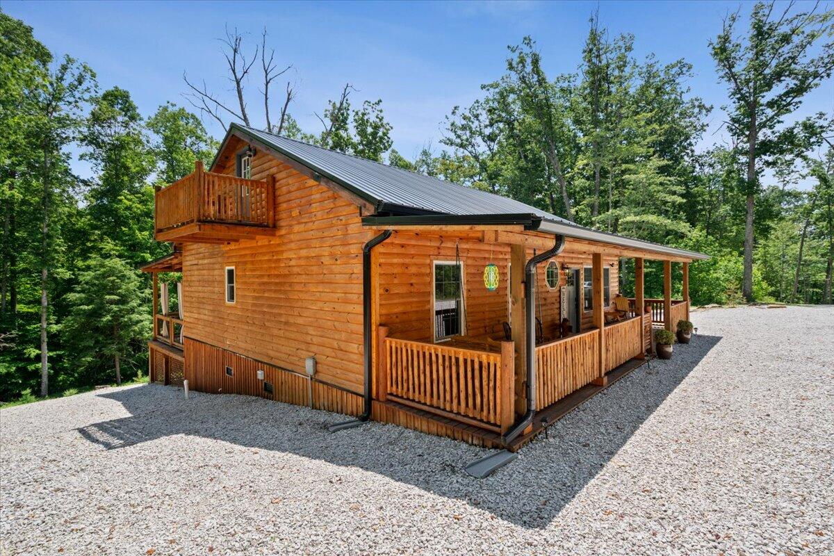 259 Heavenly Lane Property Photo 6