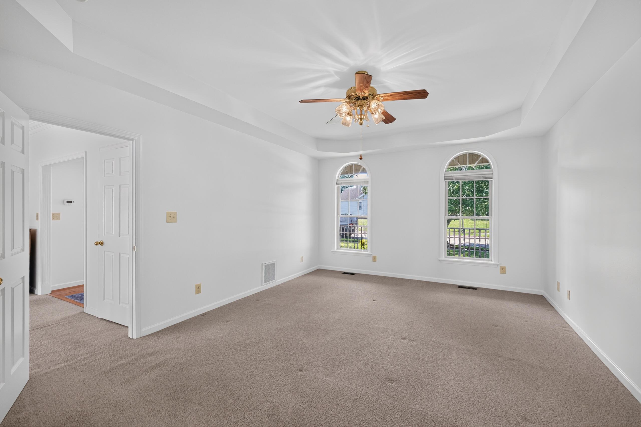 936 Hunter Trail Property Photo 16