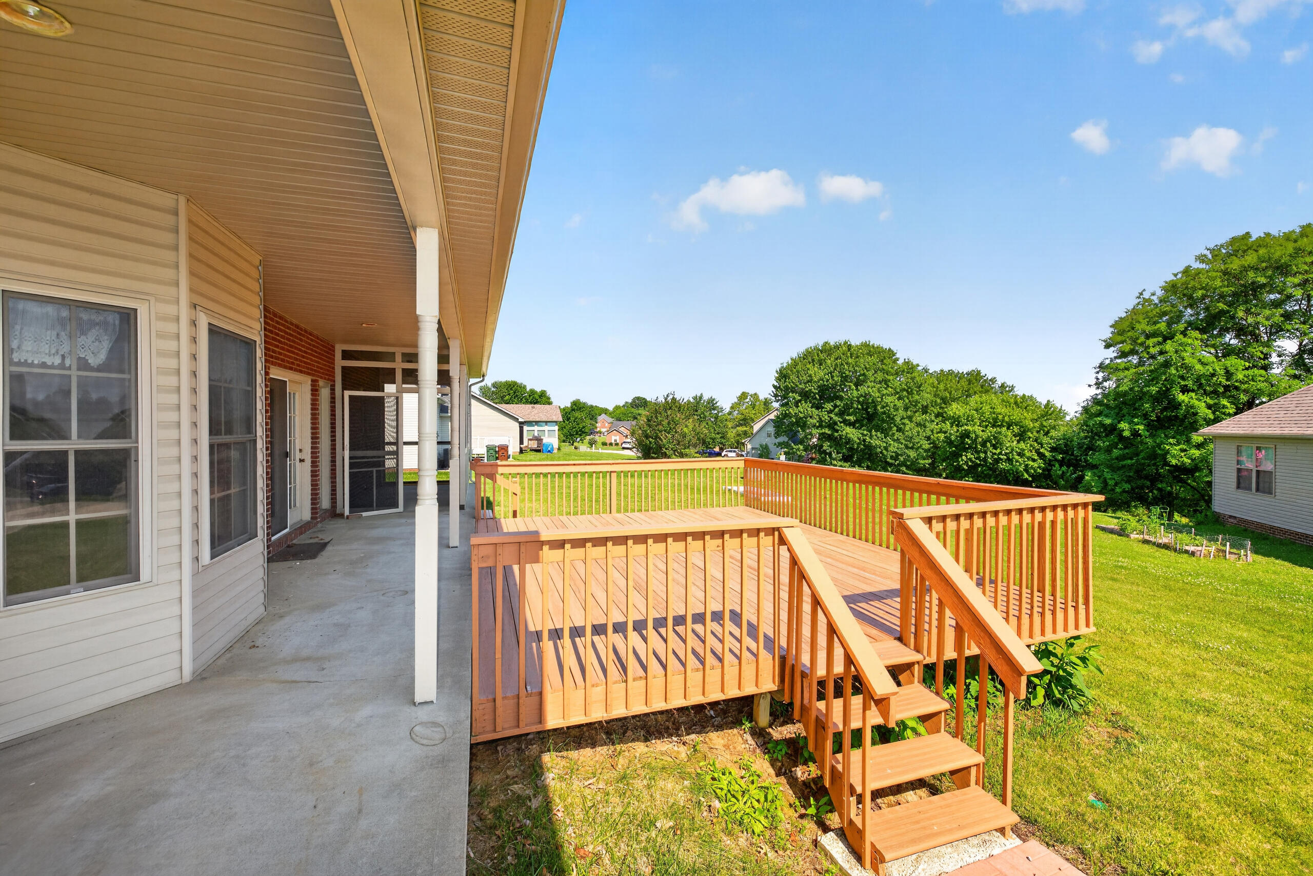 936 Hunter Trail Property Photo 30