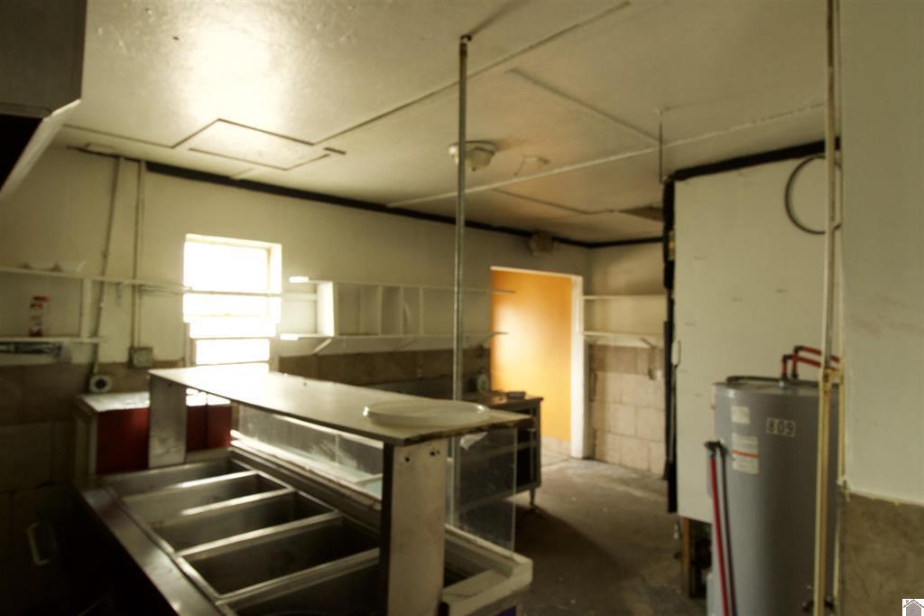 28 Elm Street Property Photo 5