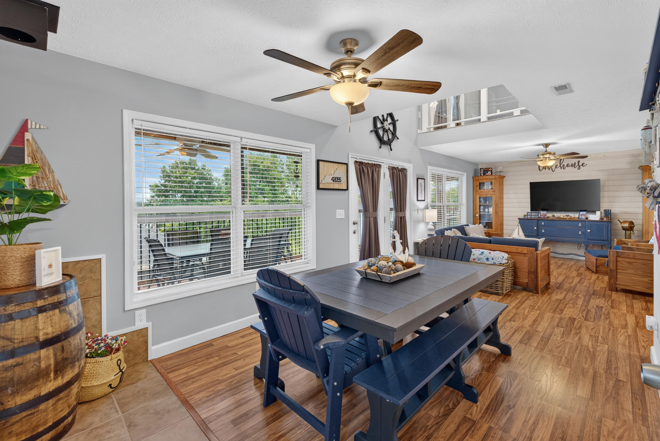 141 S Ash Street Property Photo 7