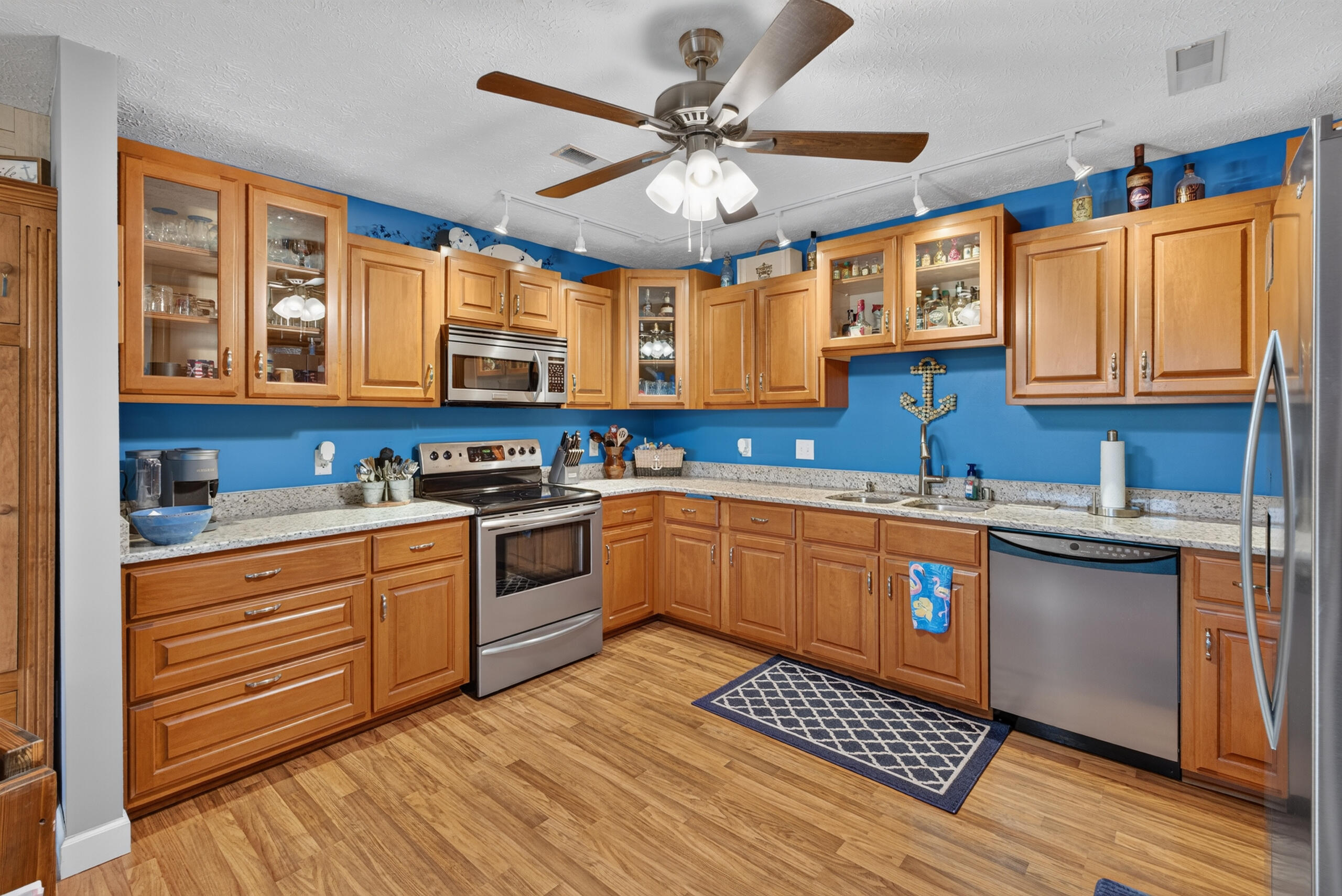 141 S Ash Street Property Photo 15