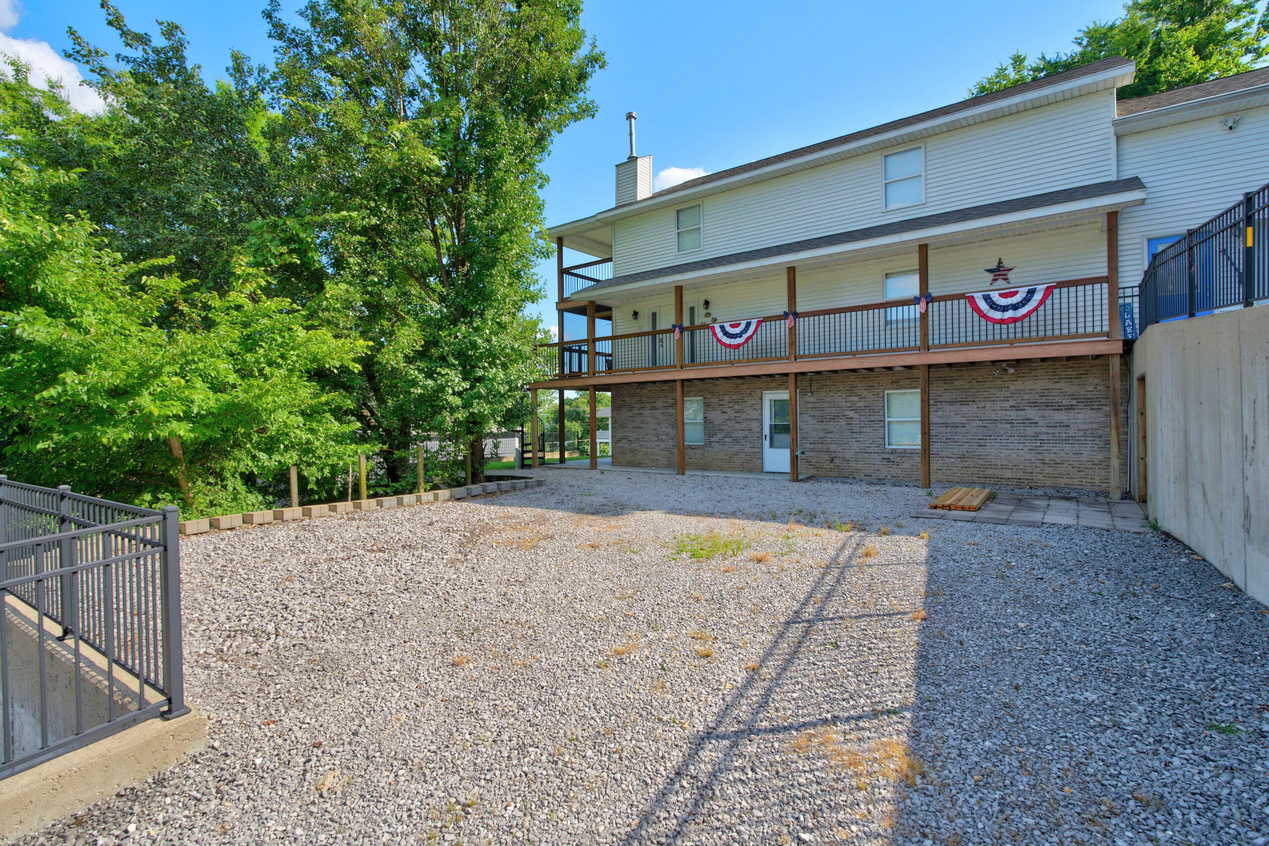141 S Ash Street Property Photo 86