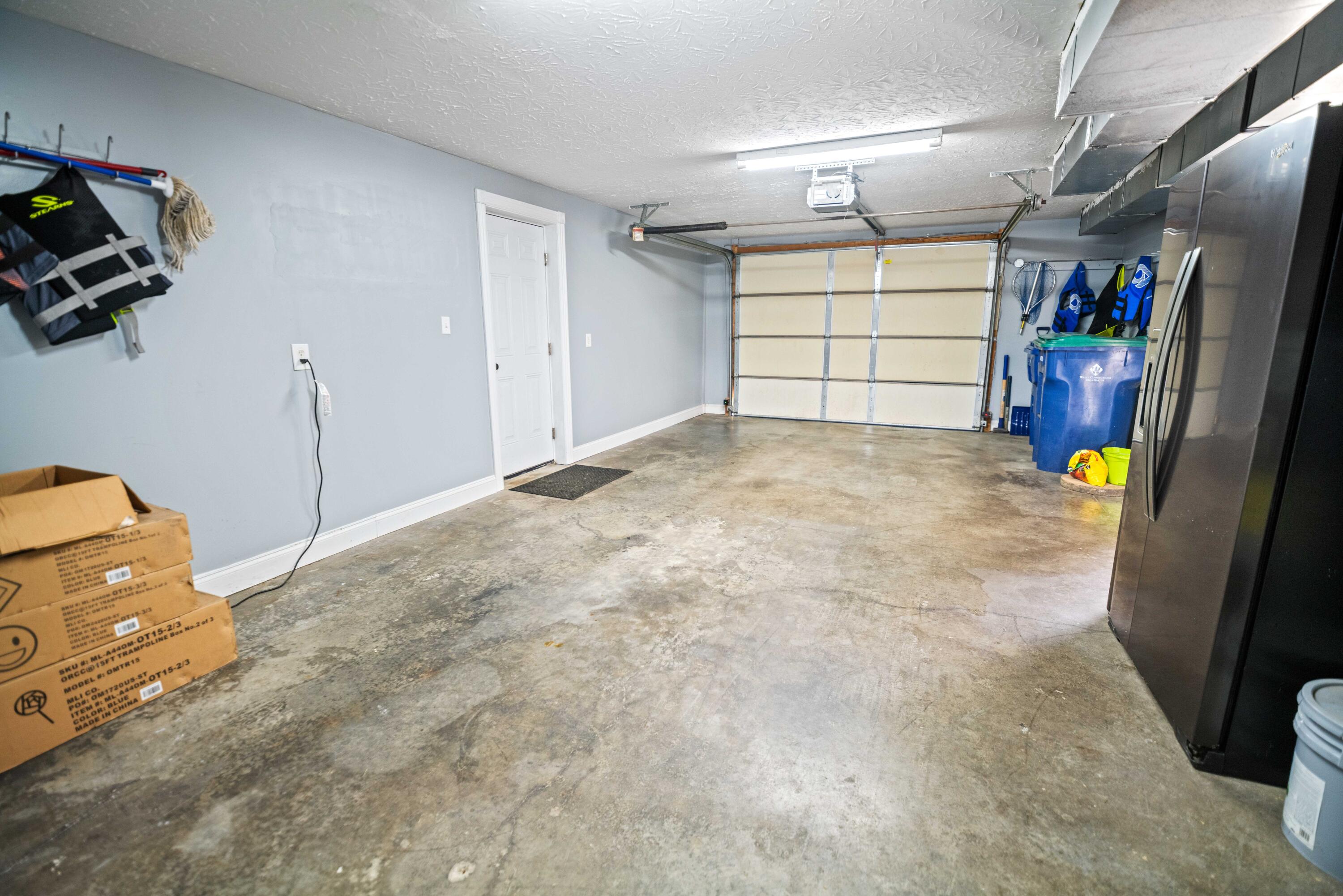 55 Summit Pointe Drive Property Photo 38