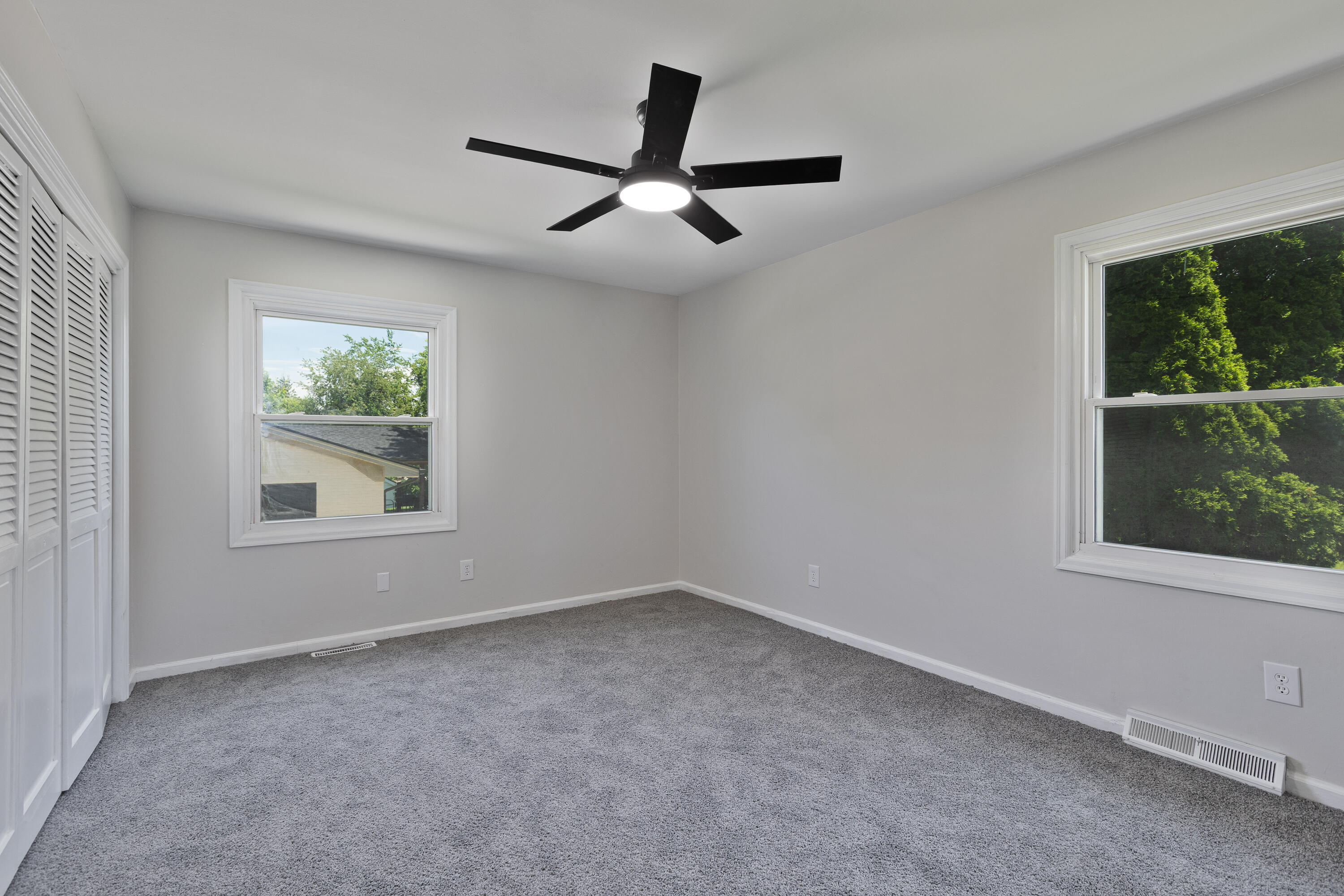 608 Colby Road Property Photo 23
