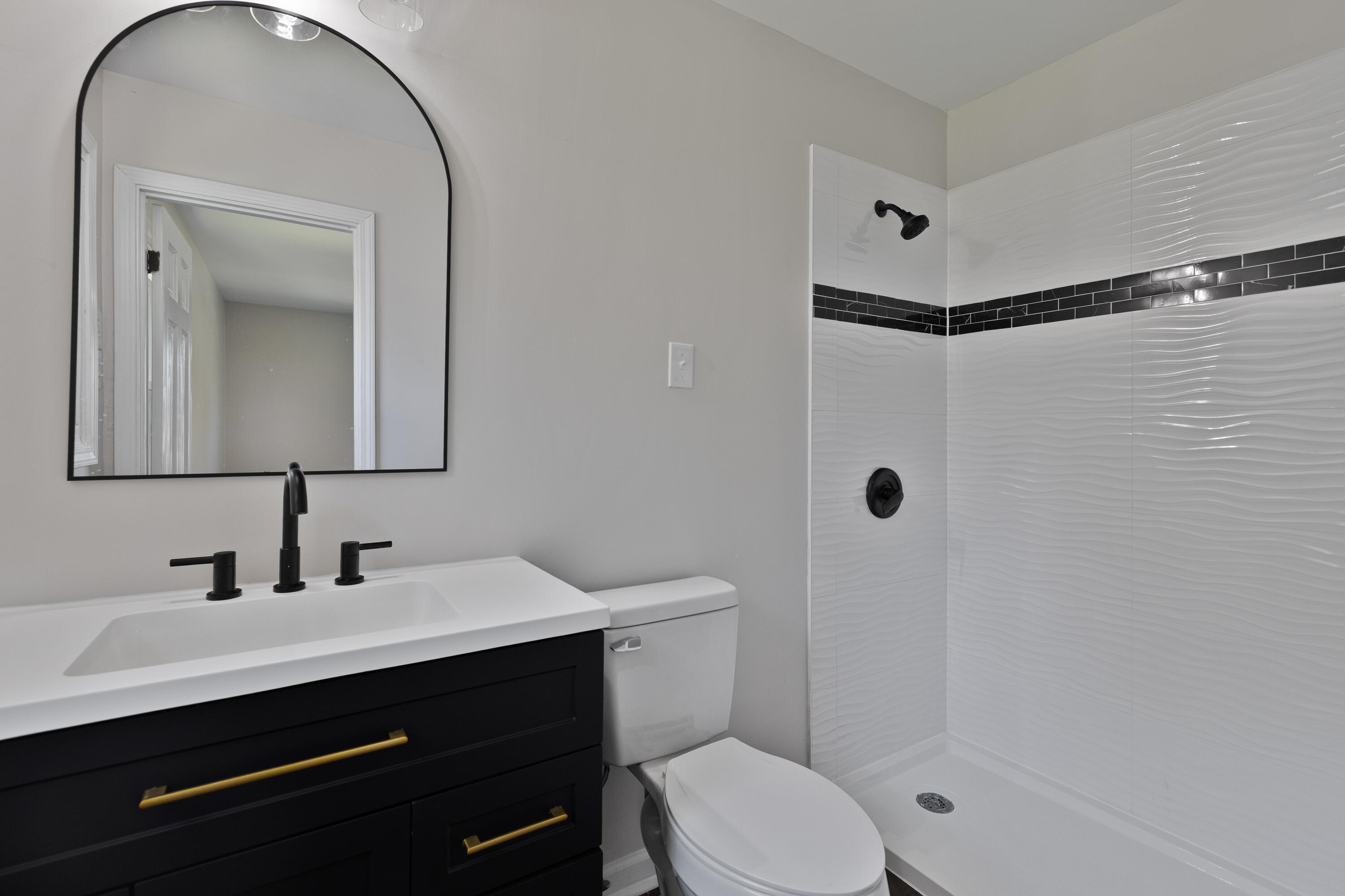 608 Colby Road Property Photo 26