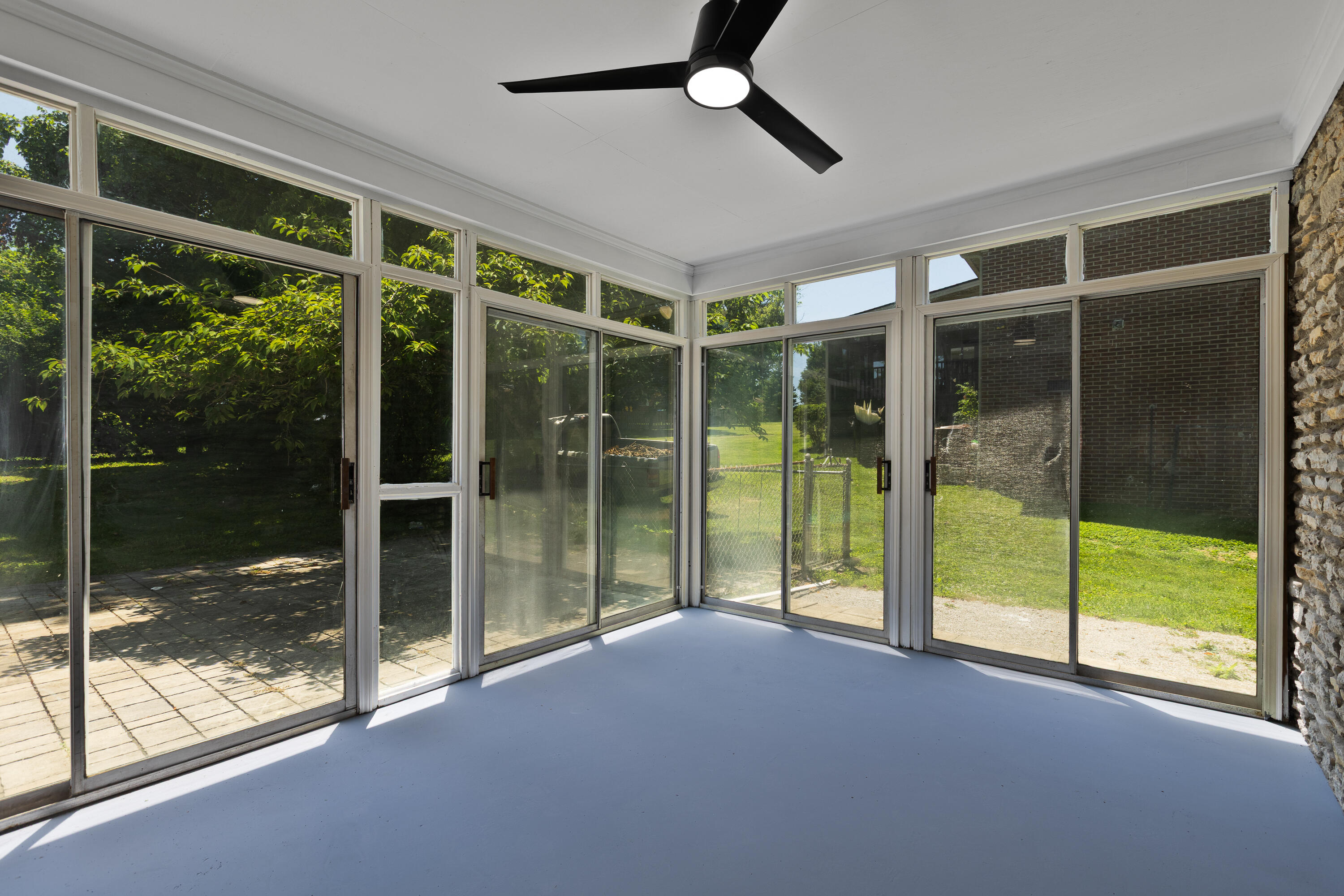 608 Colby Road Property Photo 32