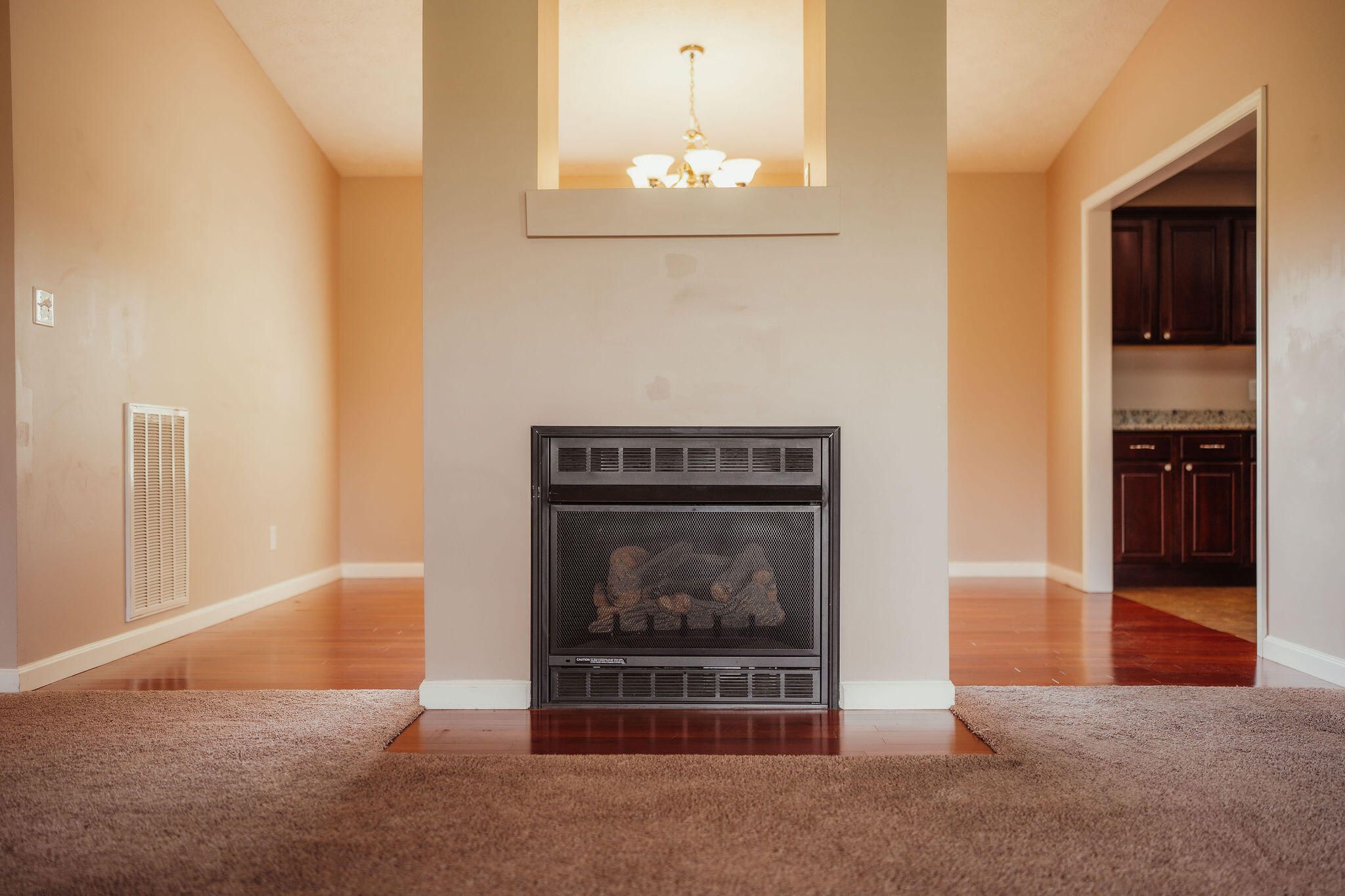 546 Smith's Lane Property Photo 6