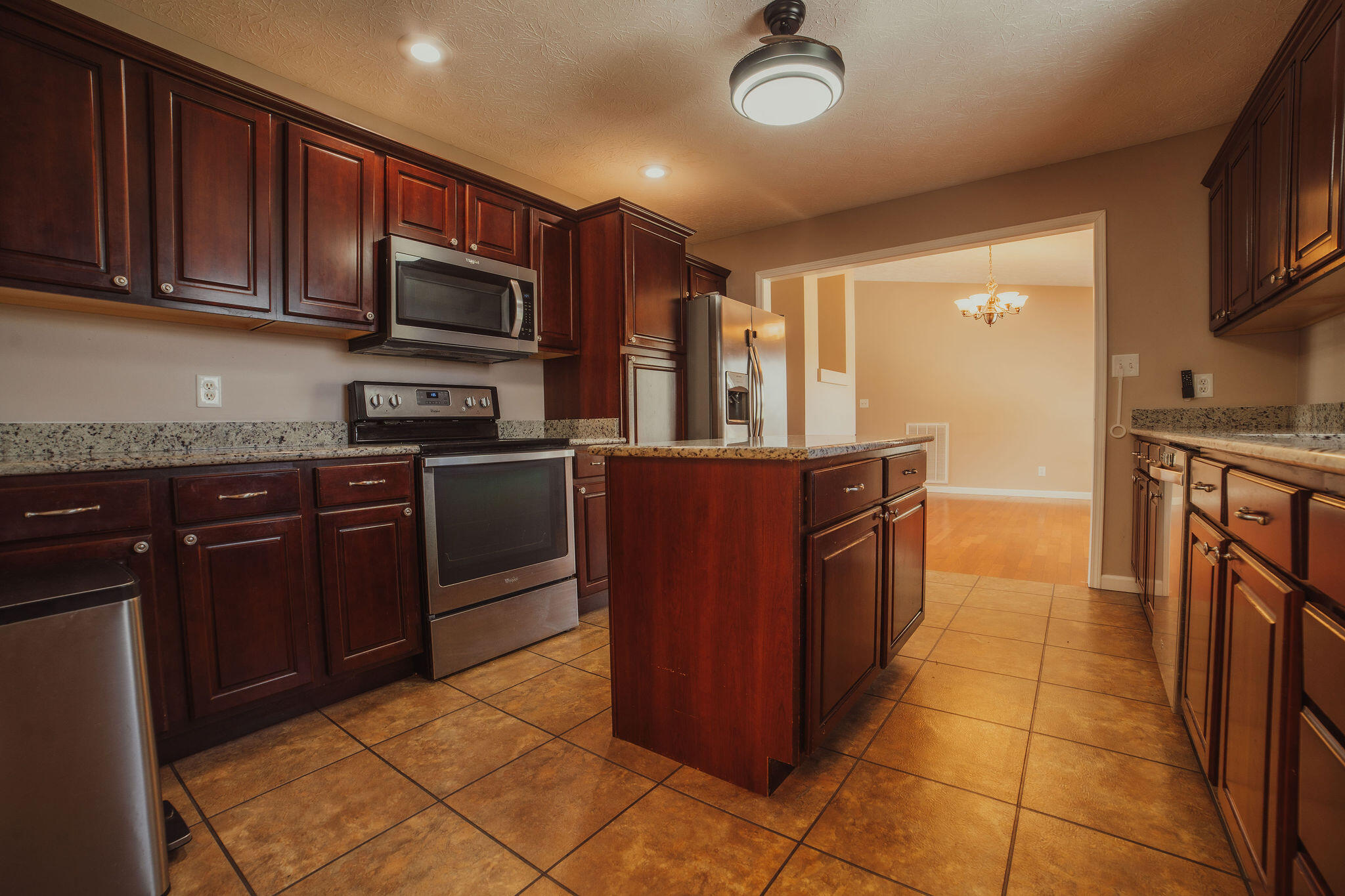 546 Smith's Lane Property Photo 12